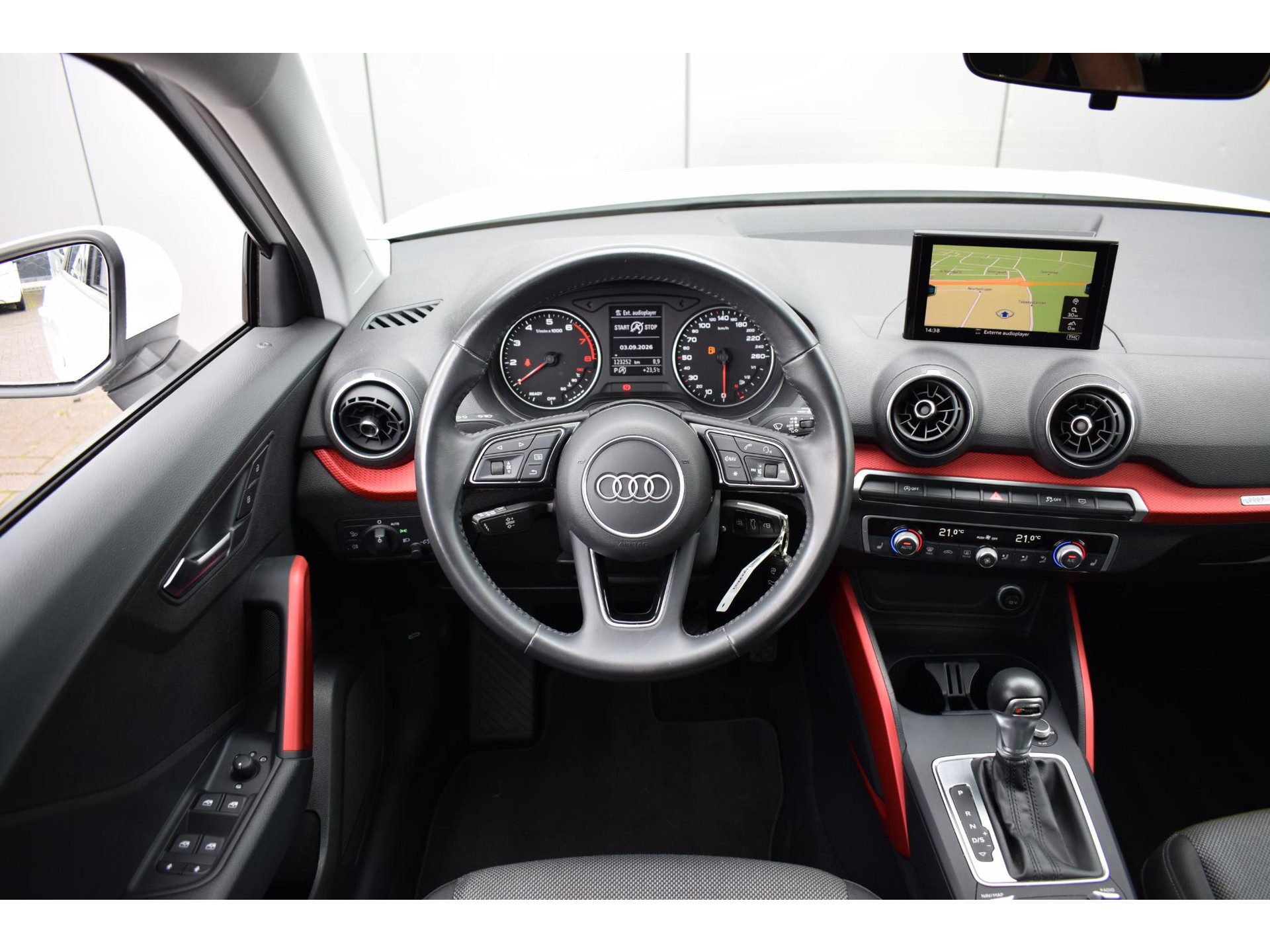 Audi Q2 30 TFSI Design Pro Line Plus | Stoelverwarming | Cruise | Navi | Climate