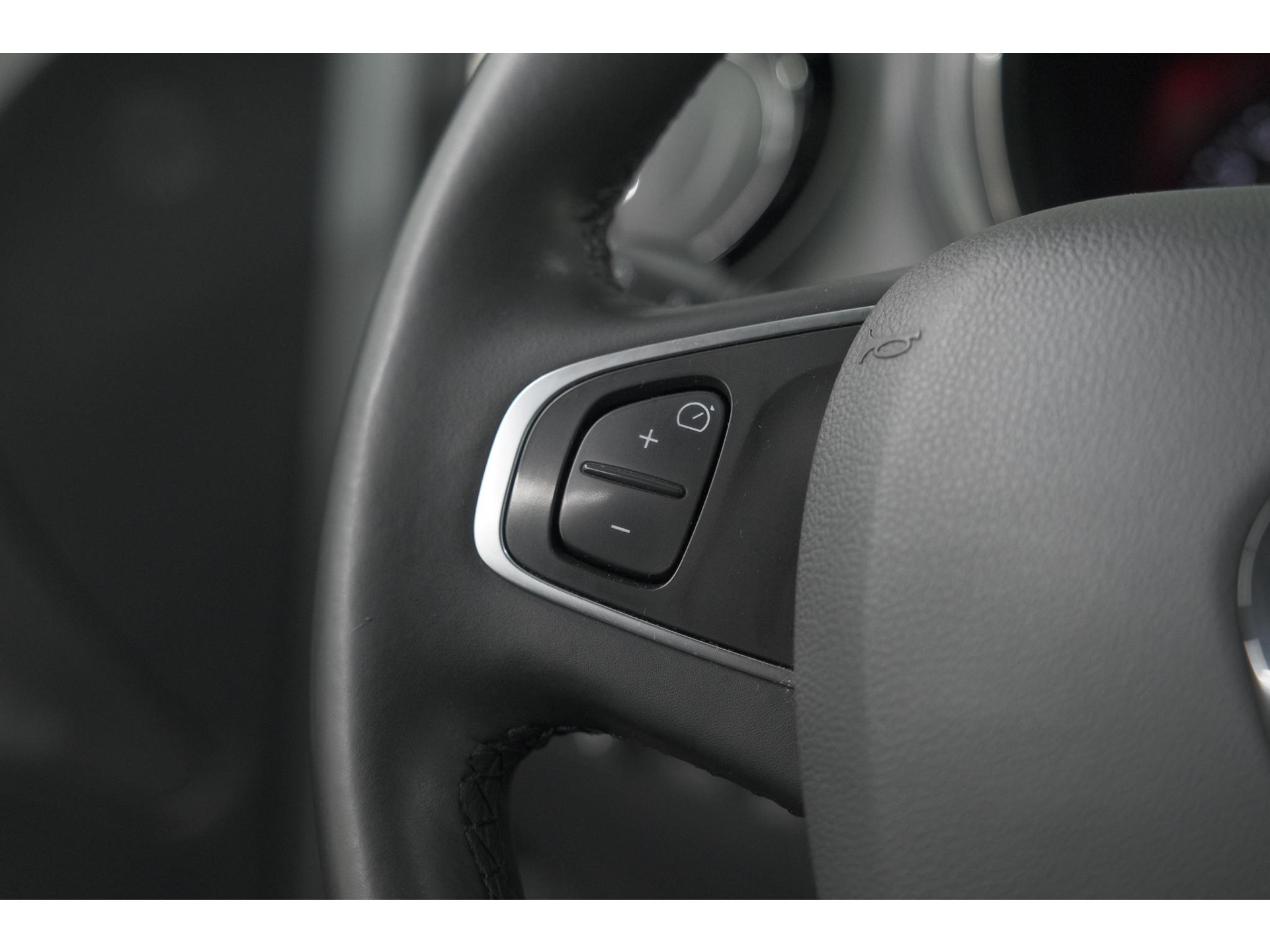 Renault Captur TCe 120 EDC Dynamique | Trekhaak | Camera | Climate Control | Navigatie
