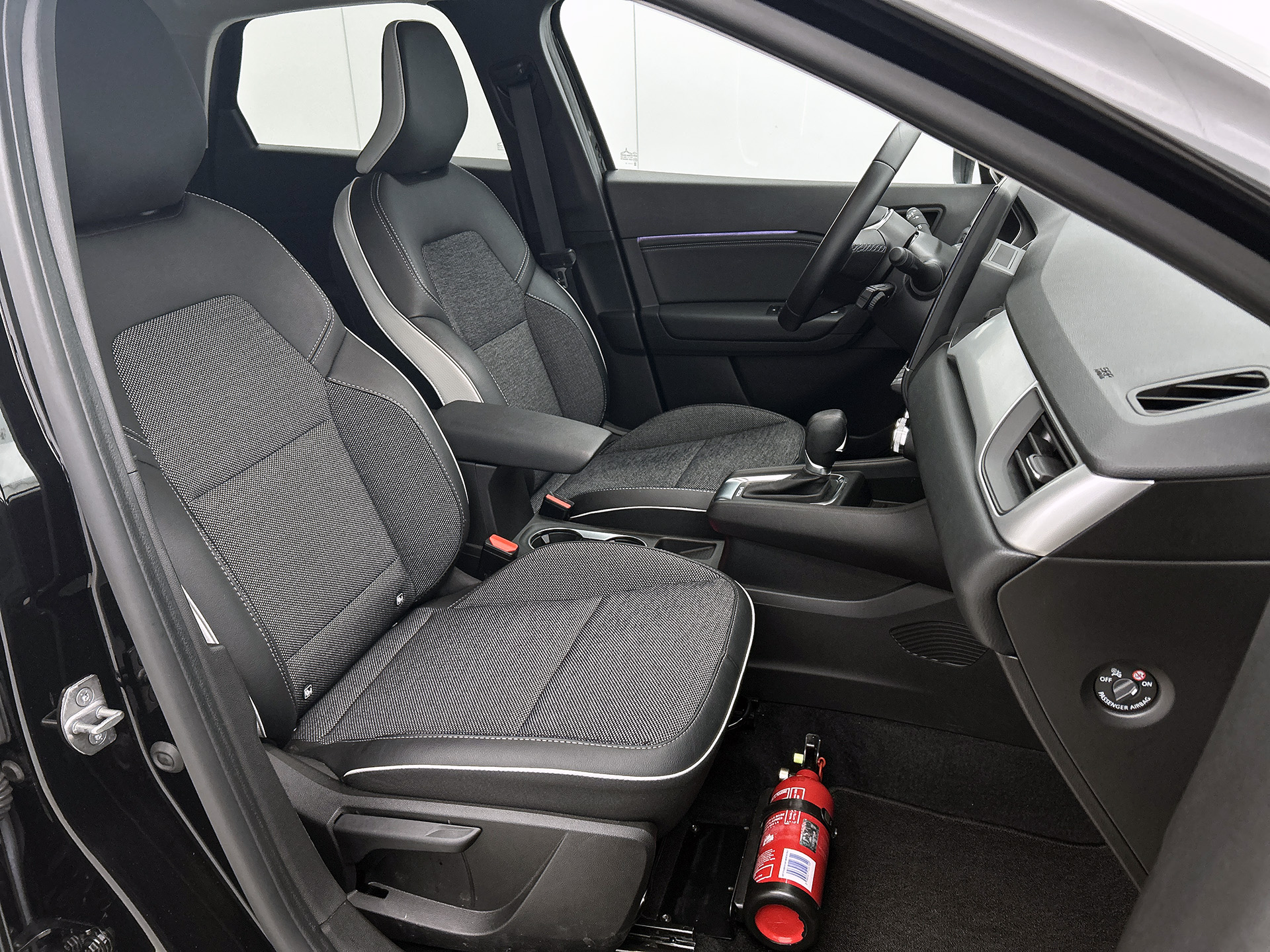 Renault Captur E-Tech full hybrid 145PK Techno | CAMERA | NAVI GROOT | STOELVERWARMING | KEYLESS