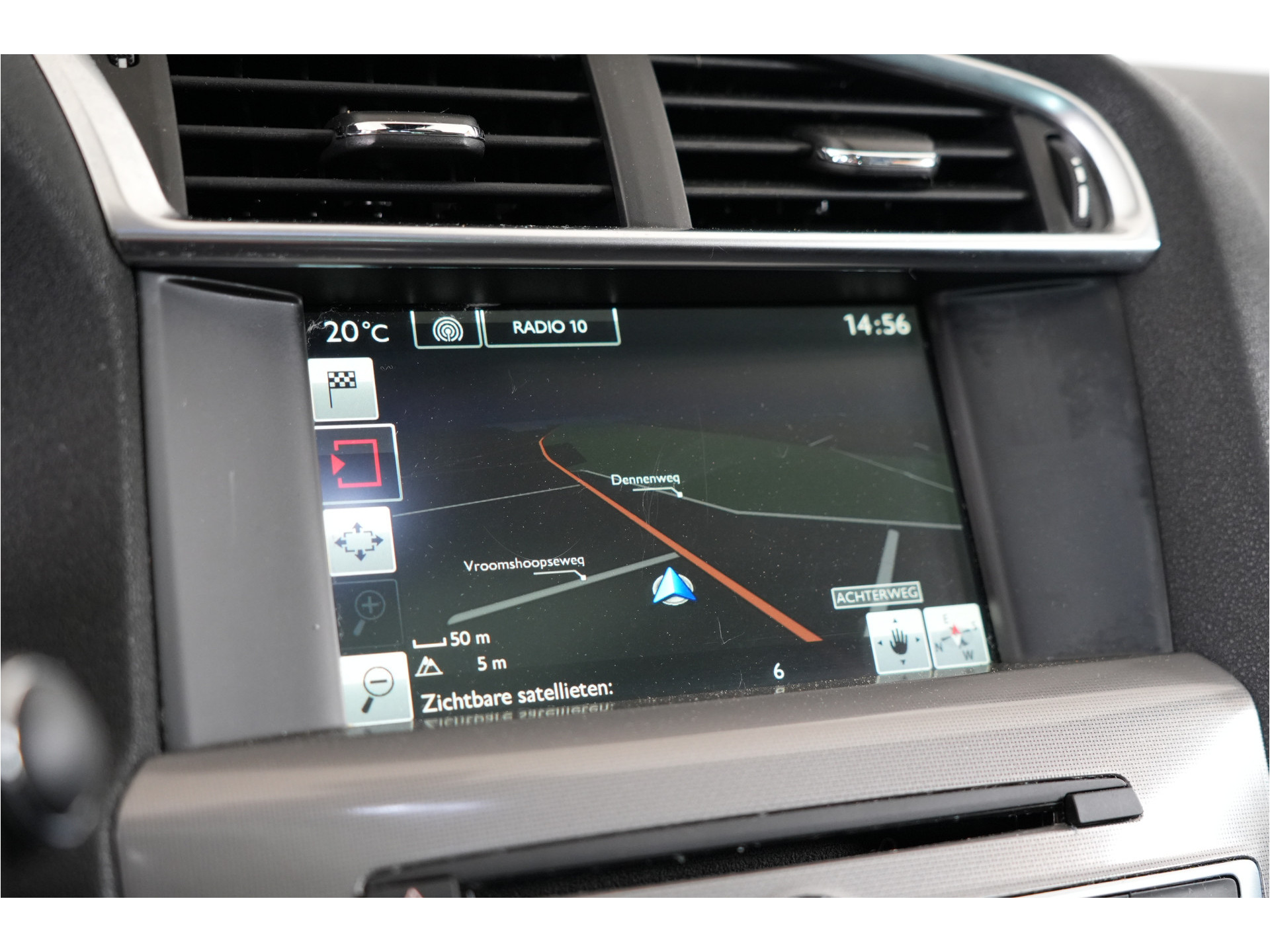 Citroën C4 1.2 PureTech Feel Collection | Trekhaak | Pano | Cruise | Stl. verw. | Climate | PDC |