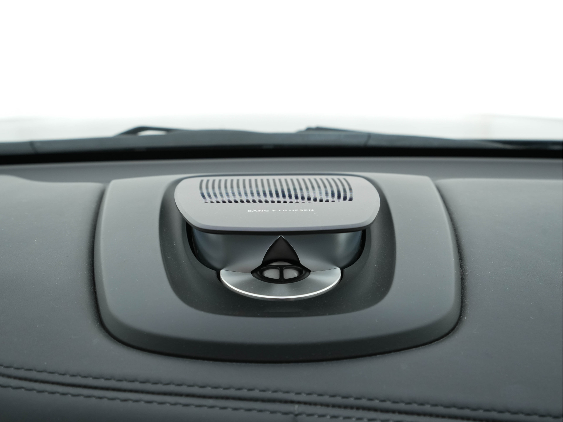 BMW X6 xDrive40d M-Sportpack High Executive Aut. *PANO | LUXURY-LEATHER | BANG/OLUFSEN-SURROUND | HEAD-UP | SOFT-CLOSE | FULL-LED | MEMORY-PACK | DIGI-COCKPIT | KEYLESS | CAMERA | NAVI-FULLMAP | HEATED-SPORTSEATS | 21"ALU*