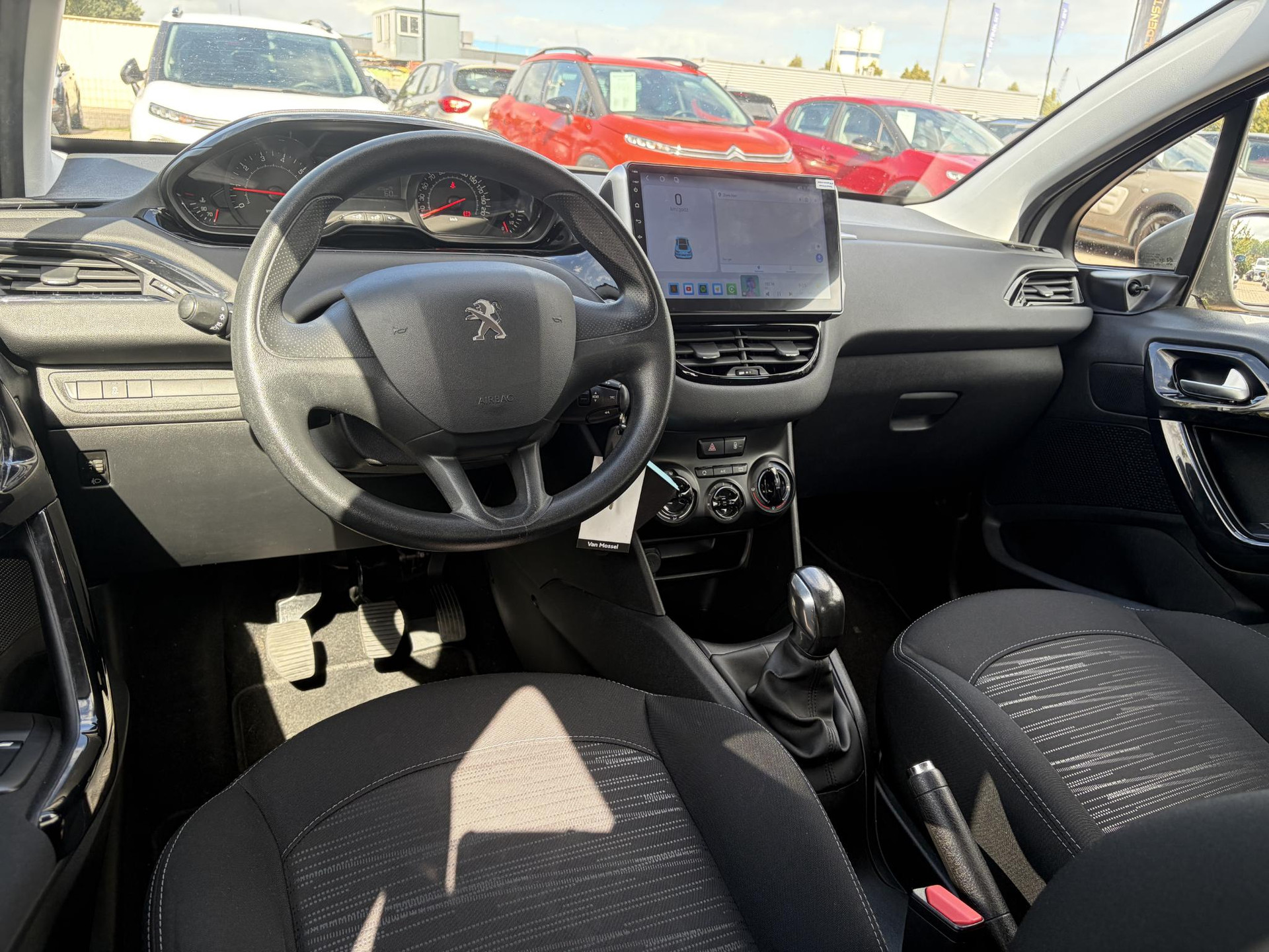 Peugeot 208 1.2 VTi Access ✓D-riem vv in 05-2024✓2e Eigenaar✓Net beurt gehad✓Carplay✓Airco✓Cruise✓5 Deurs✓Weinig km✓Zeer Zuinig✓N.A.P✓Apk tot 04-2027