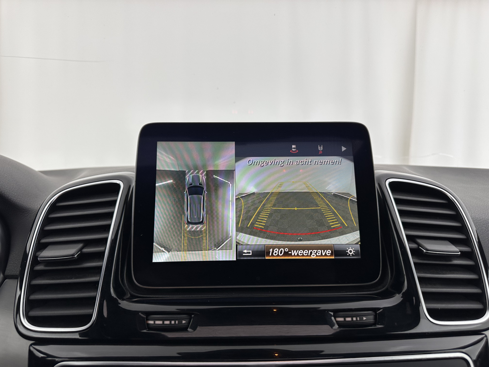 Mercedes-Benz GLE-klasse 350 d 4MATIC AMG Sport Edition (INCL-BTW) *PANO | DISTRONIC-PLUS | LEATHER | FULL-LED | BLINDSPOT | HARMAN/KARDON | TOPVIEW | MEMORY-PACK | AIRSUSPENSION | HEATED-COMFORTSEATS | NAVI-FULLMAP | PRIVACYGLASS | 21"ALU*