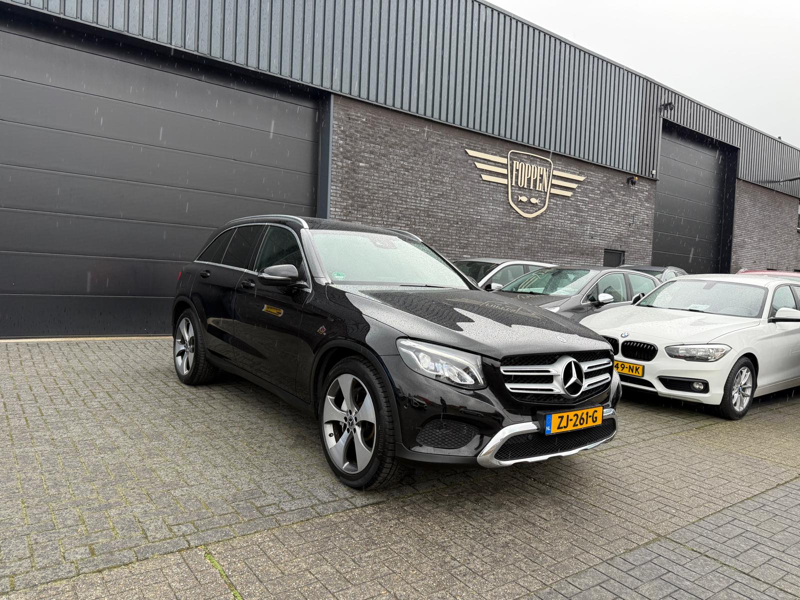 Mercedes-Benz GLC-klasse 220 d 4MATIC Premium Plus | 3/6/12MND GARANTIE | LED | CARPLAY | PANODAK | CRUISE | NAVI | TREKHAAK |