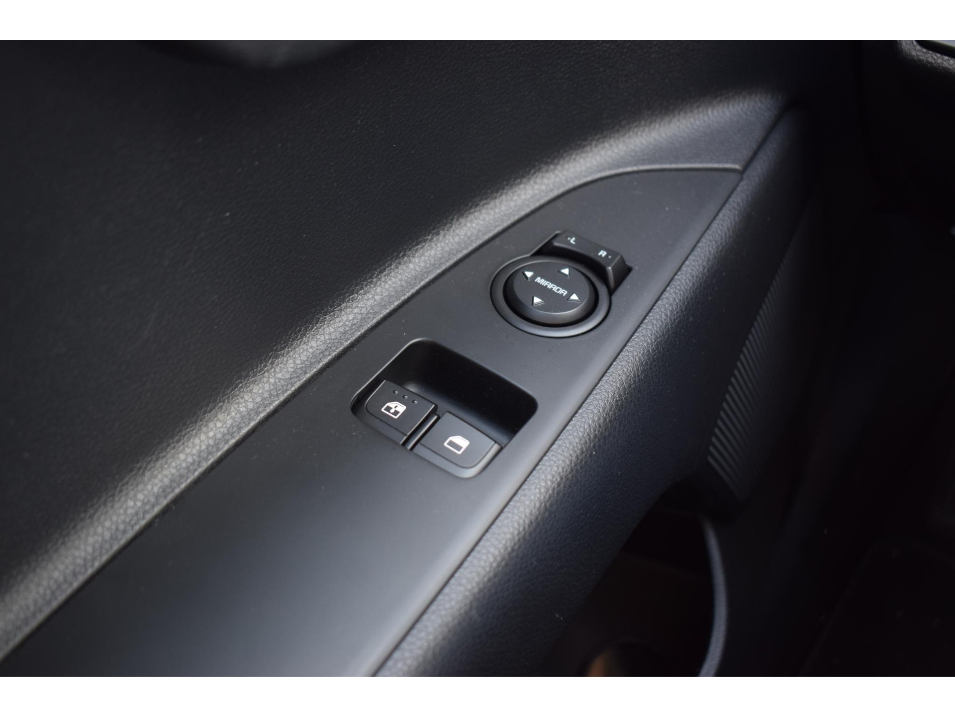 Kia Rio 1.0 T-GDi MHEV DynamicLine | Apple Carplay | ACC | Camera | Airco