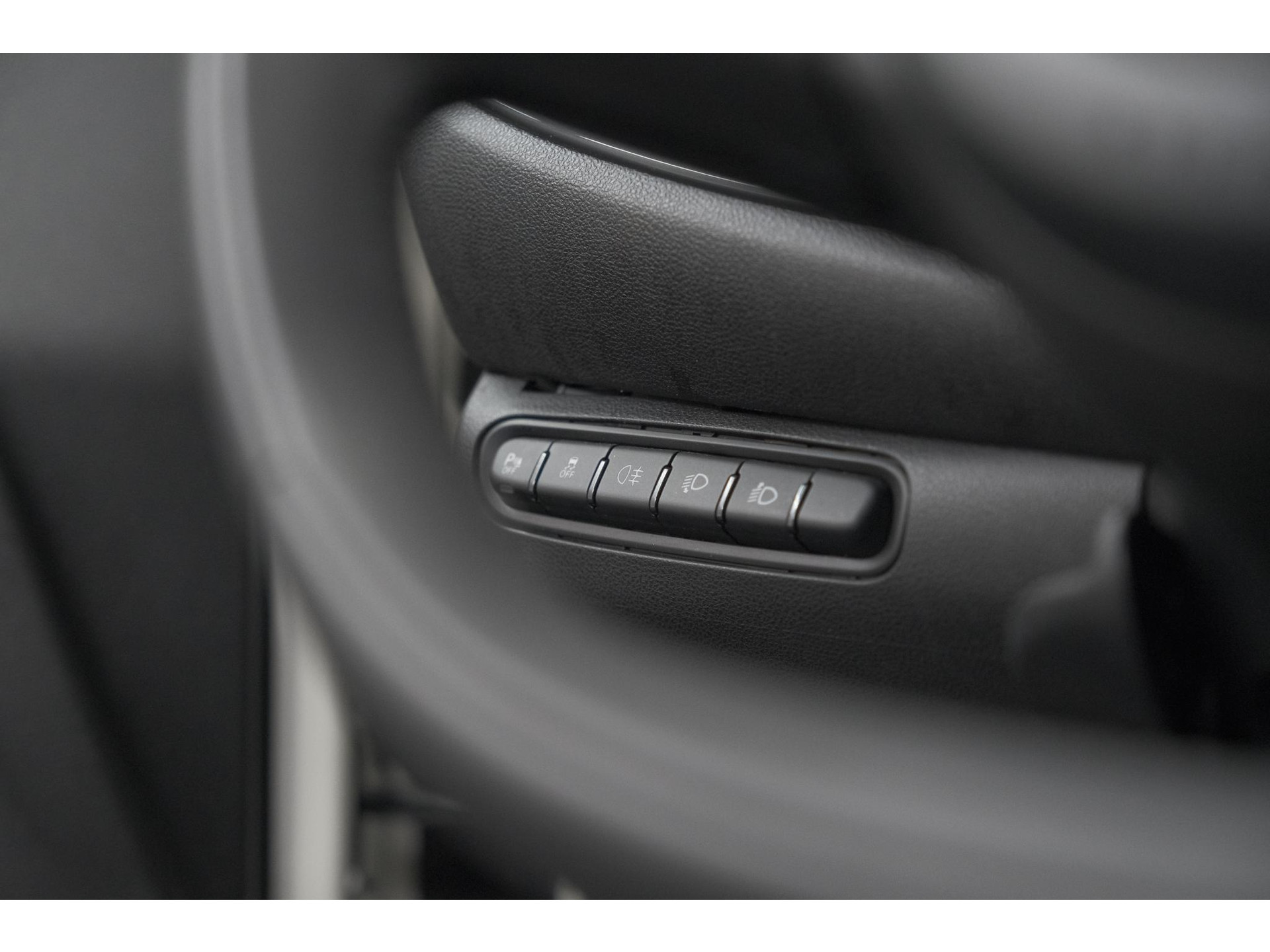 Fiat 500 C Icon 42 kWh | 97,3% SOH | Convenience Pack | Camera | Dodehoekdetectie | Stoelverwarming