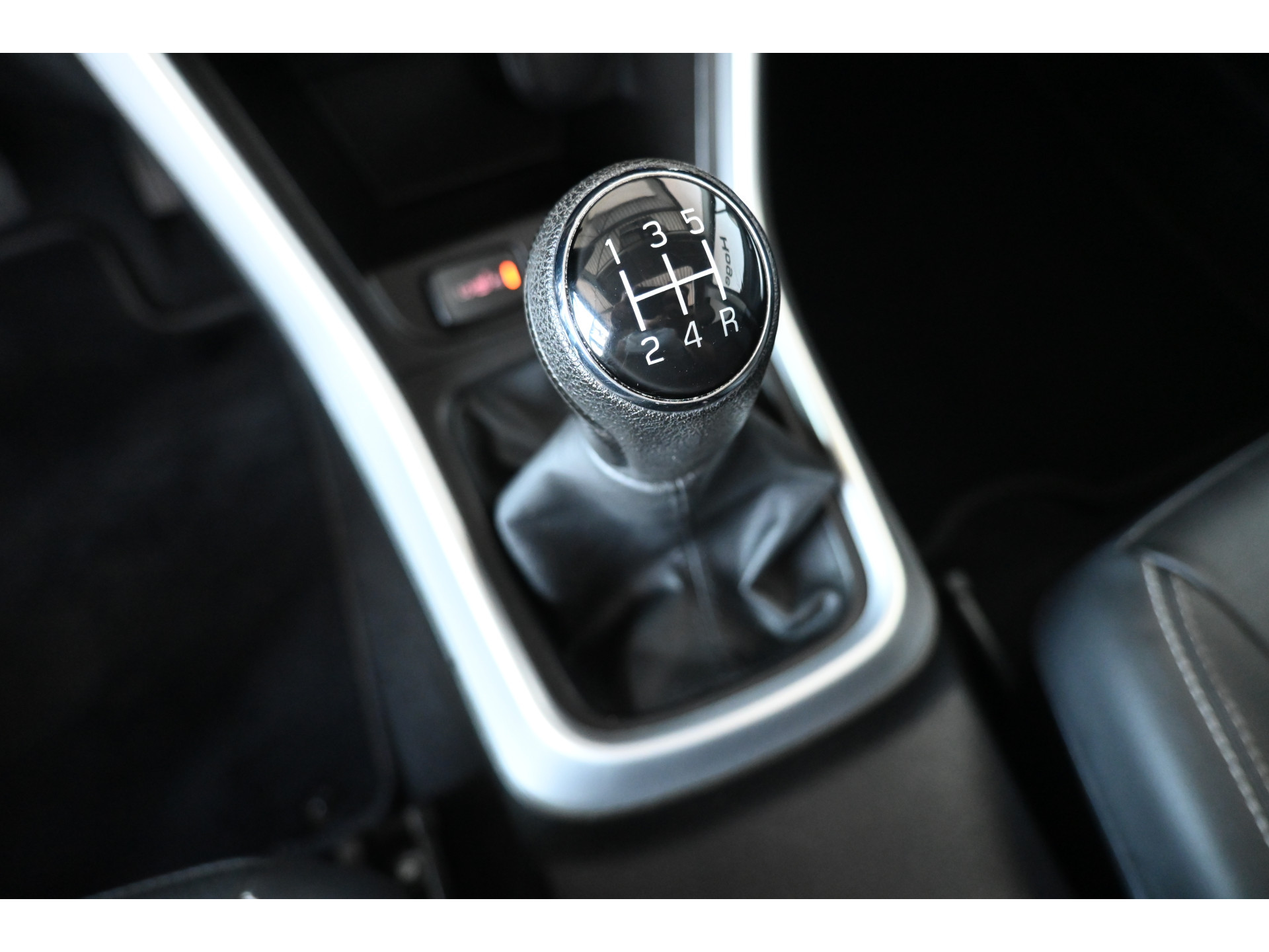 Suzuki S-Cross 1.0 Boosterjet Stijl Clima Navigatie Panoramadak Stoelverwarming Goed Onderhouden! Inruil Mogelijk!