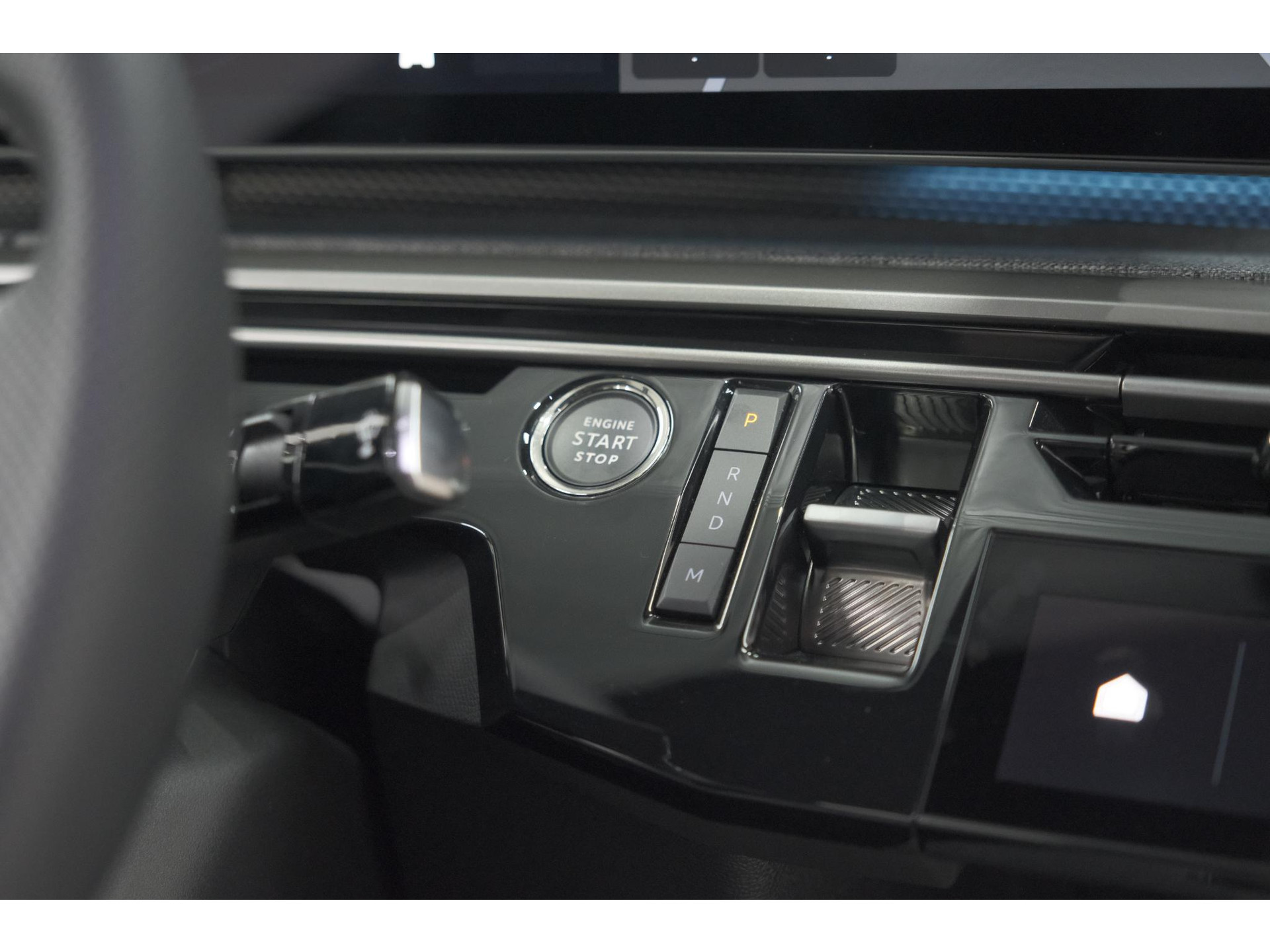 Peugeot 3008 1.2 Hybrid 136 GT | 360 Camera | Adaptieve Cruise Control | Stoelen Pakket | Elektrische Kofferklep