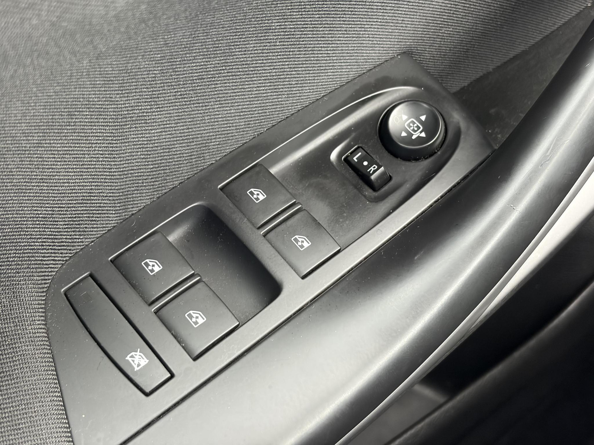 Opel Astra Sports Tourer 1.2 Edition ✓Camera ✓110pk✓2e Eigenaar✓Carplay✓Navi✓Airco✓Cruise✓Pdc✓LED koplampen✓N.A.P.✓6 Bak✓Pdc V+A✓Lm velgen✓Dakdragers ✓Comfortstoelen✓Bj 11-2020✓Apk tot 07-2028