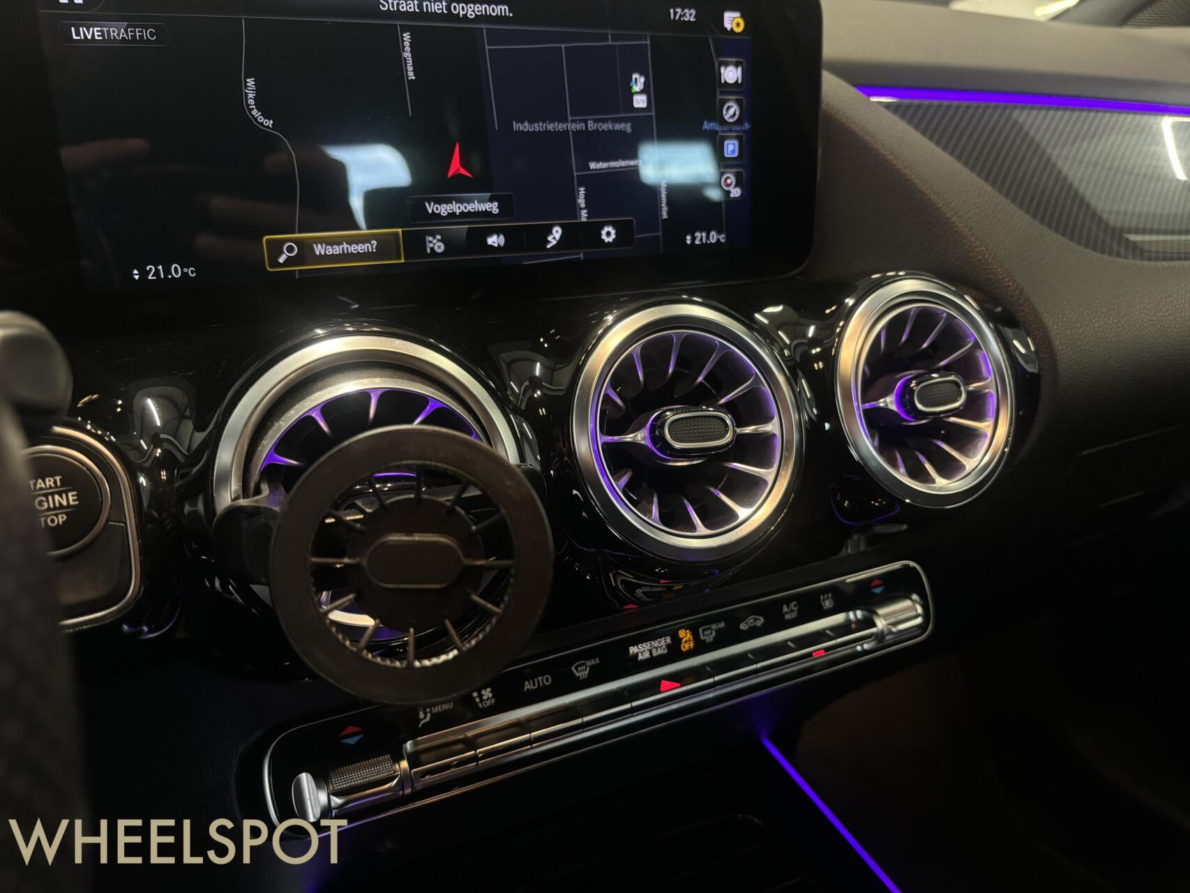 Mercedes GLA-klasse 250 e AMG|Pano|Sfeer|CarPlay|Stoelverwar