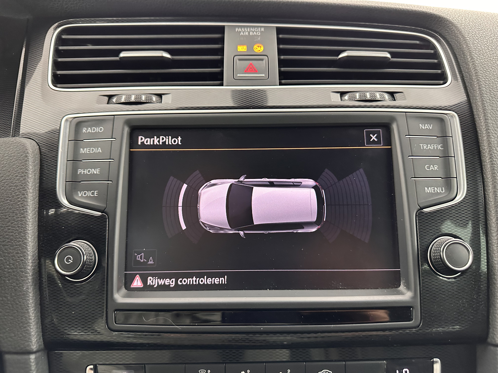 Volkswagen Golf 1.4 TSI GTE Aut. *FULL-LED | NAVI-FULLMAP | SPORT-SEATS | DAB+  | TOWBAR | ECC | SHIFT-PADDLES | PARKPILOT | CRUISE | 18''ALU*