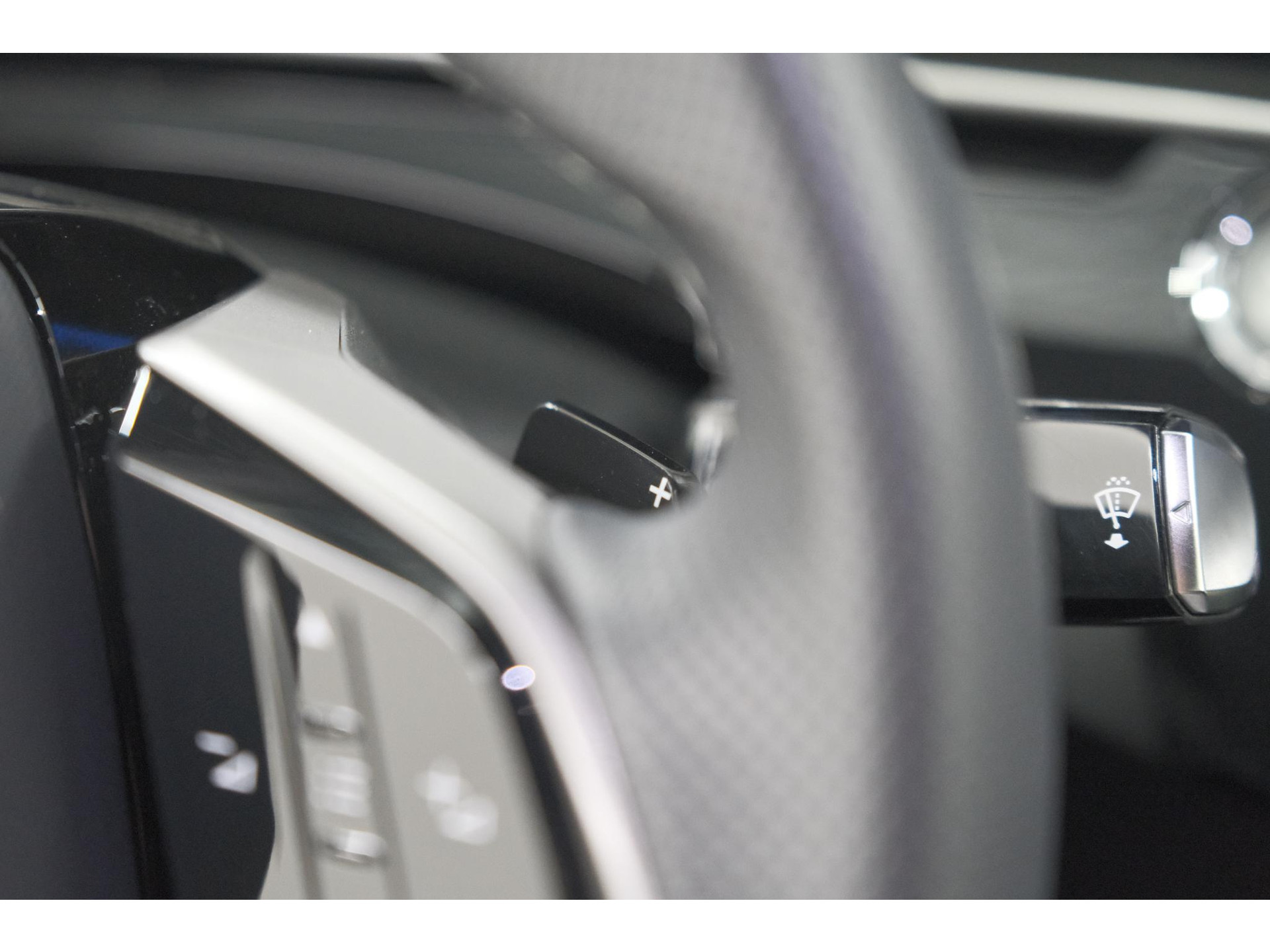 Peugeot 3008 1.2 Hybrid 136 GT | Elektrische Kofferklep | Camera | Adaptieve Cruise Control | Apple CarPlay