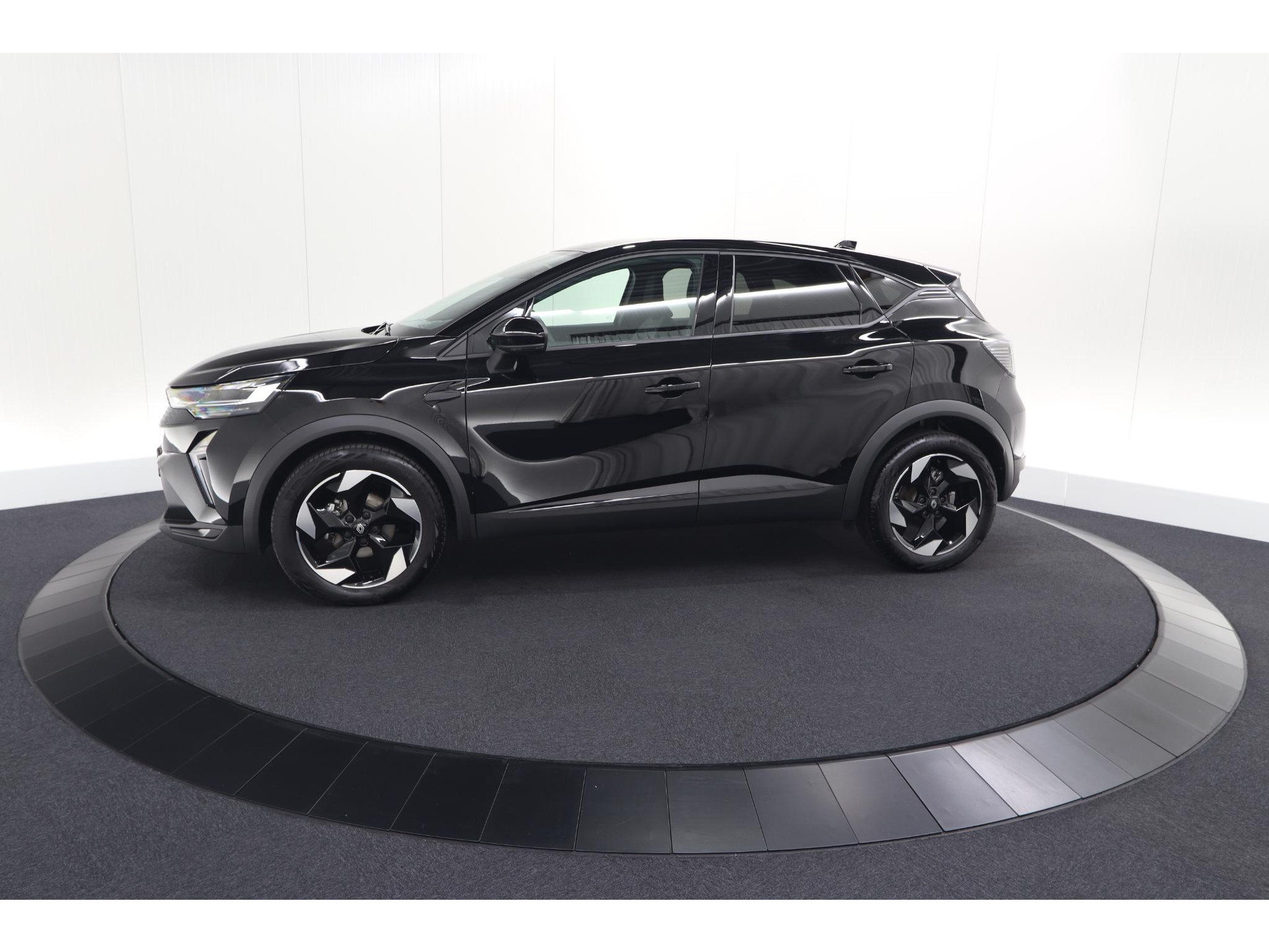 Renault Captur 1.3 mild hybrid 160 techno | Trekhaak | Pack Winter | Camera | Adaptieve Cruise