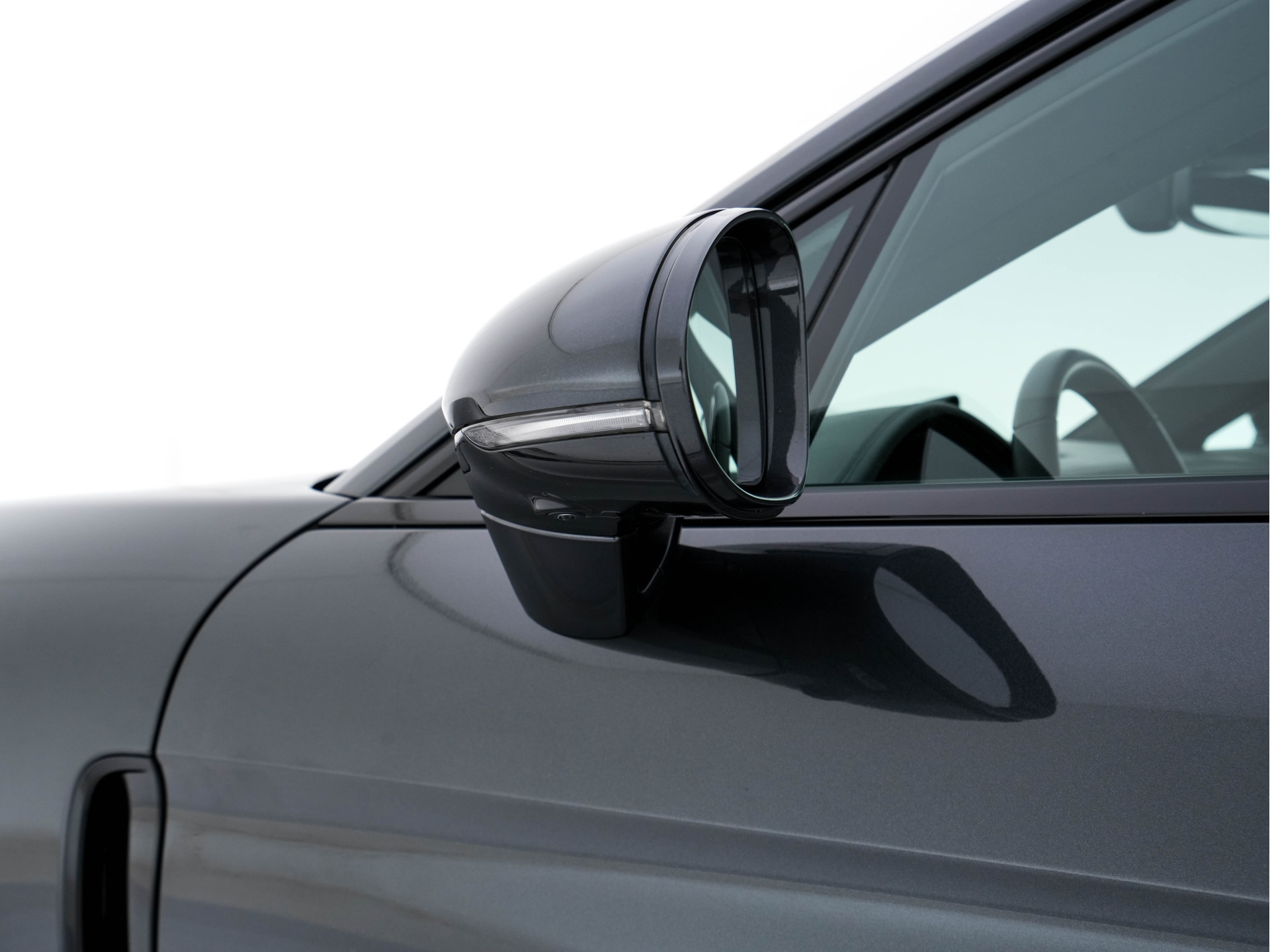 Porsche Panamera Sport Turismo 2.9 4 E-Hybrid Plug-In Aut. *PANO | LEATHER | NAVI-FULLMAP | AIR-SUSPENSION | KEYLESS | BOSE-SURROUND | SOFT-CLOSE | ADAPT-CRUISE | SURROUND-VIEW | DAB | MEMORY-PACK | CARPLAY | SPORT-SEATS | ...