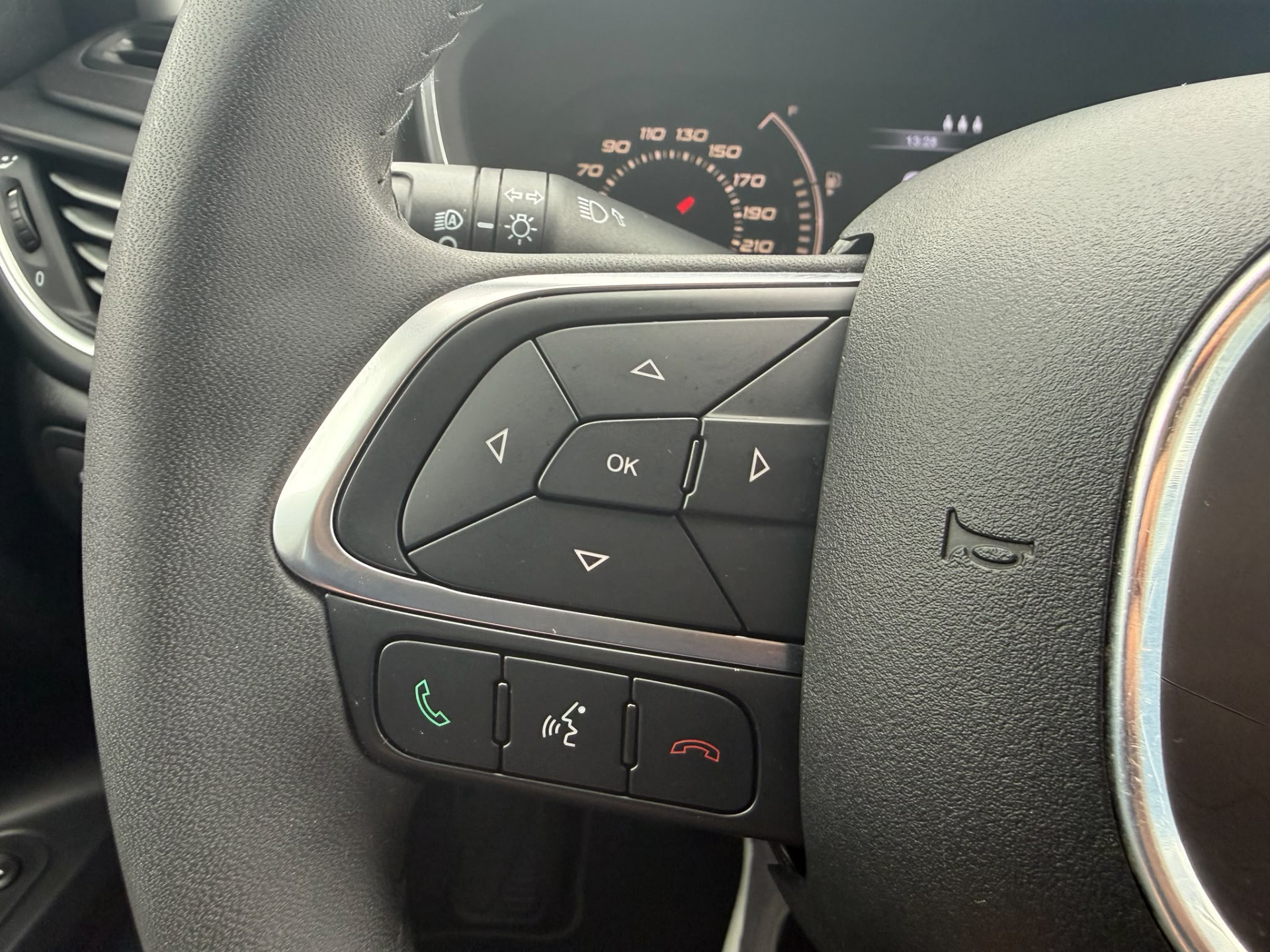 Fiat Tipo 1.4 T-Jet 16v S-Design | 1E EIGENAAR | 3/6/12MND GARANTIE | LED | CRUISE | NAVI | AIRCO | LMV |