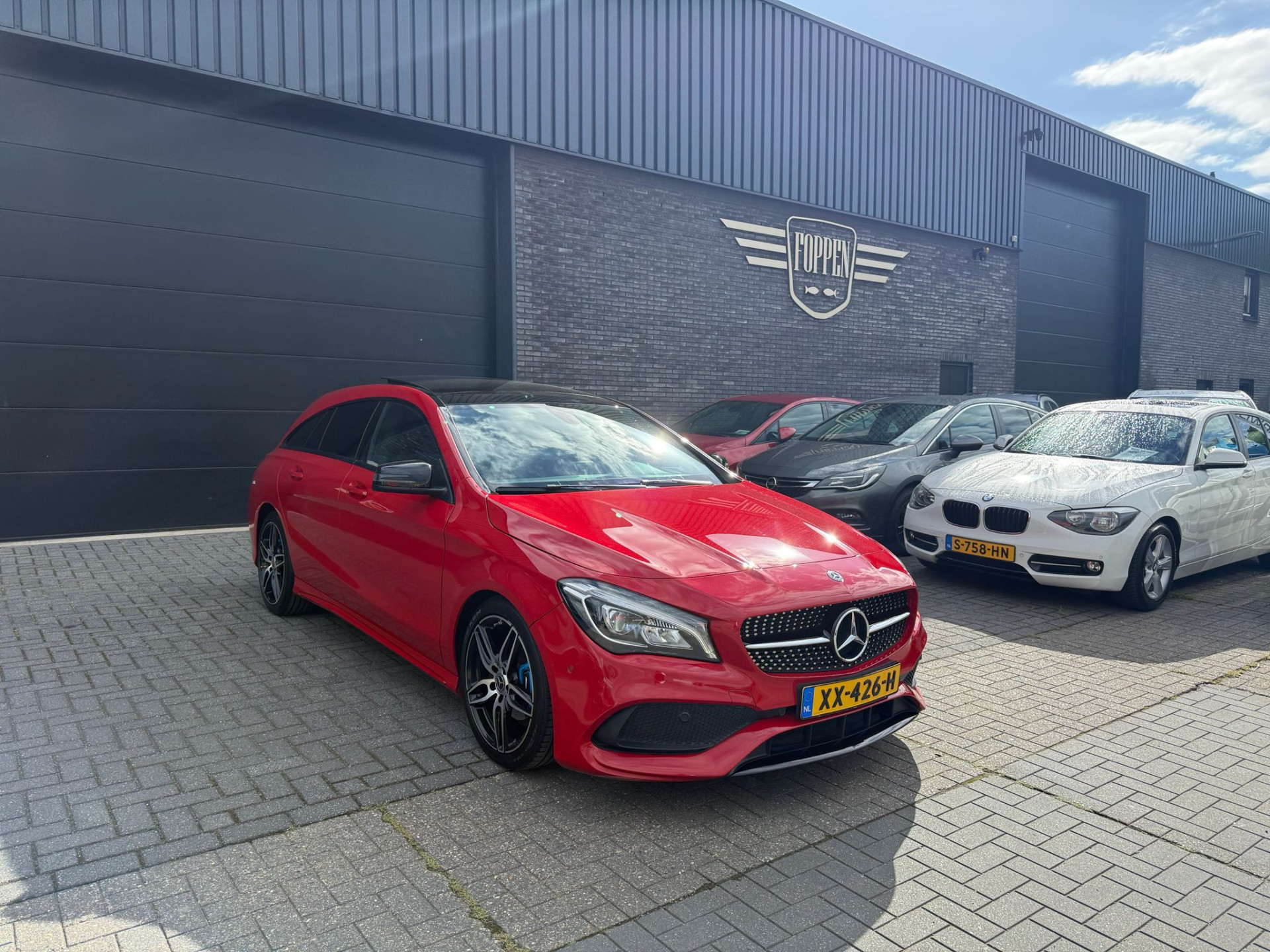 Mercedes-Benz CLA-klasse Shooting Brake 180 | 3/6/12MND GARANTIE| NAVI | PANO DAK | NAVI | CAMERA |