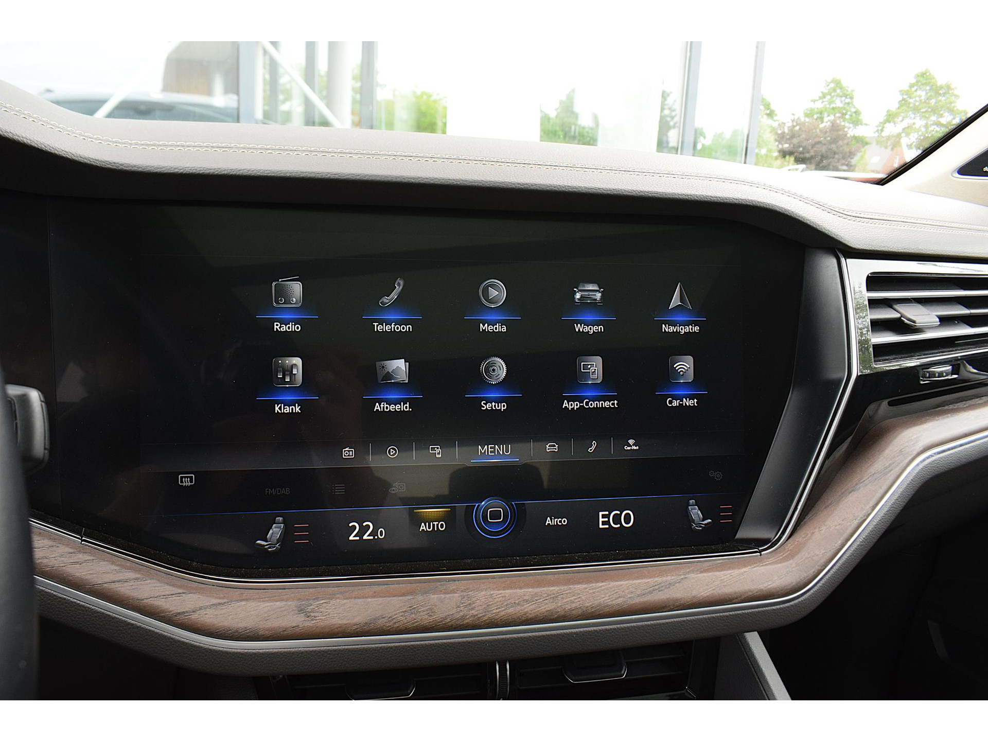 Volkswagen Touareg 3.0 TSi eHybrid 4MOTION | Trekhaak | Luchtvering | Pano | Leer | Memory | SOH 97,6%