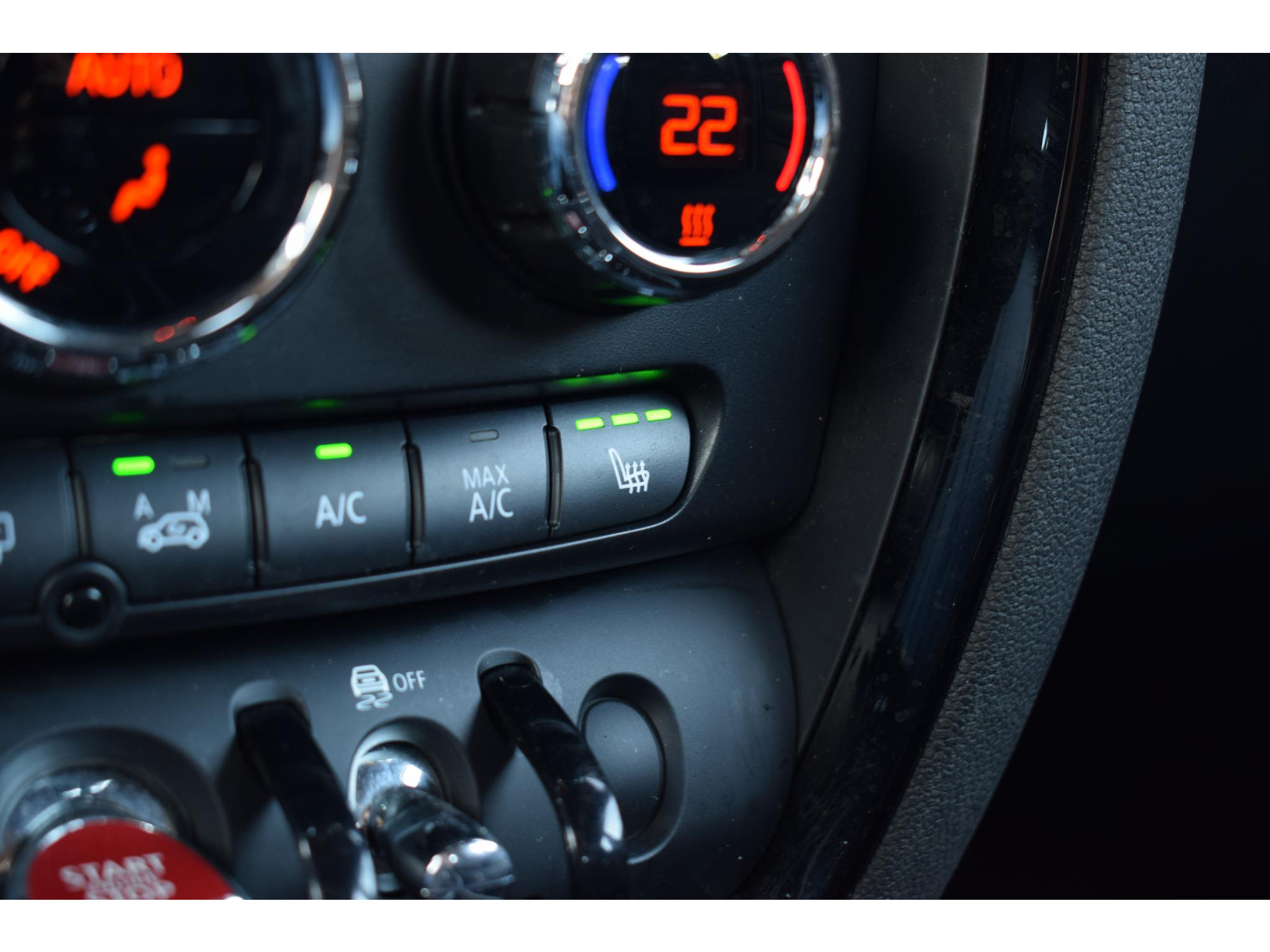 MINI Clubman 1.5 One Salt Business | Apple CarPlay | Stoelverw. | Cruise | Climate