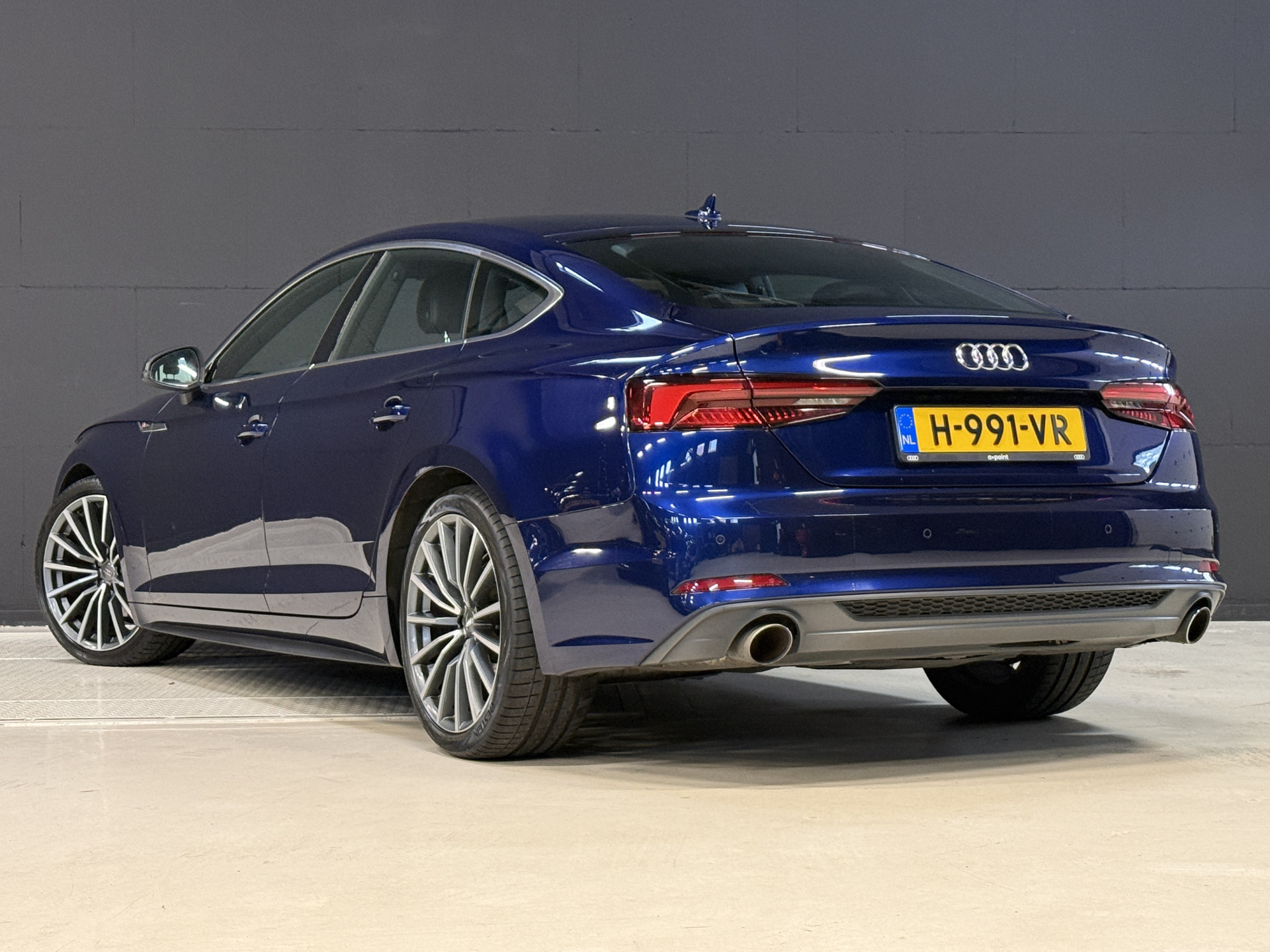 Audi A5 Sportback 35 TFSI Sport S-line edition | Leder | ACC | Apple Carplay | Stoelverwarming