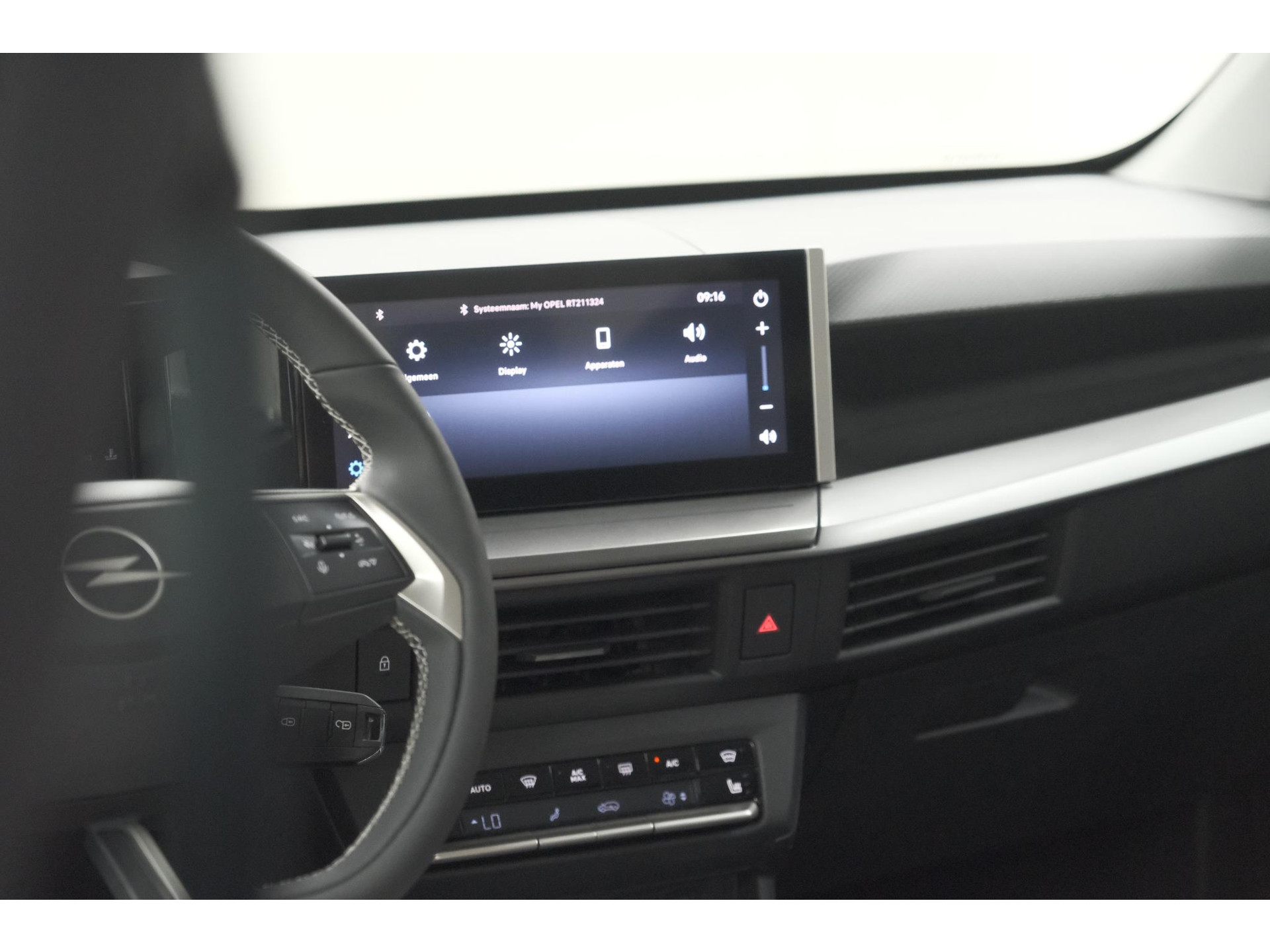 Opel Frontera 1.2 Turbo Hybrid 110 GS | Kanyon Orange | Camera | Dodehoekdetectie | Apple Carplay