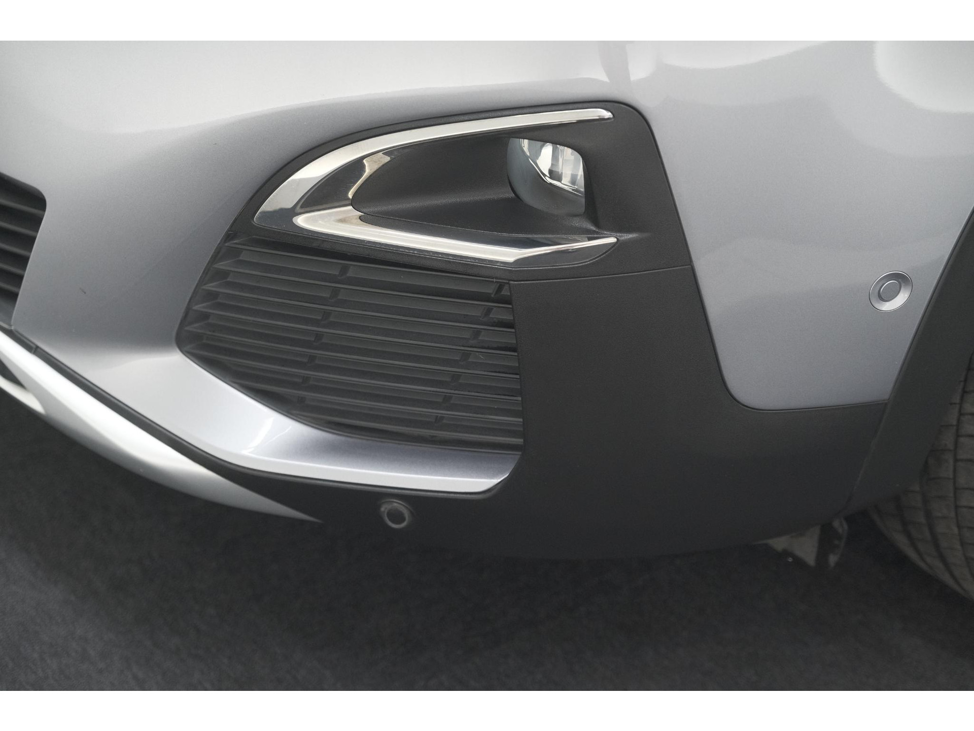 Peugeot 3008 PureTech 130 EAT8 Blue Lease Premium | Elektrische Kofferklep | Dodehoekdetectie | Stoelen-Pakket