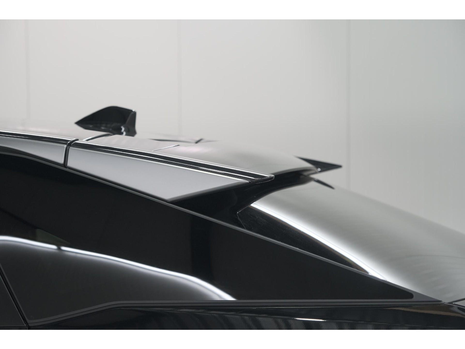 Peugeot 3008 1.2 Hybrid 145 GT | Adaptieve Cruise Control | Camera | Elektrische Kofferklep | Apple Carplay