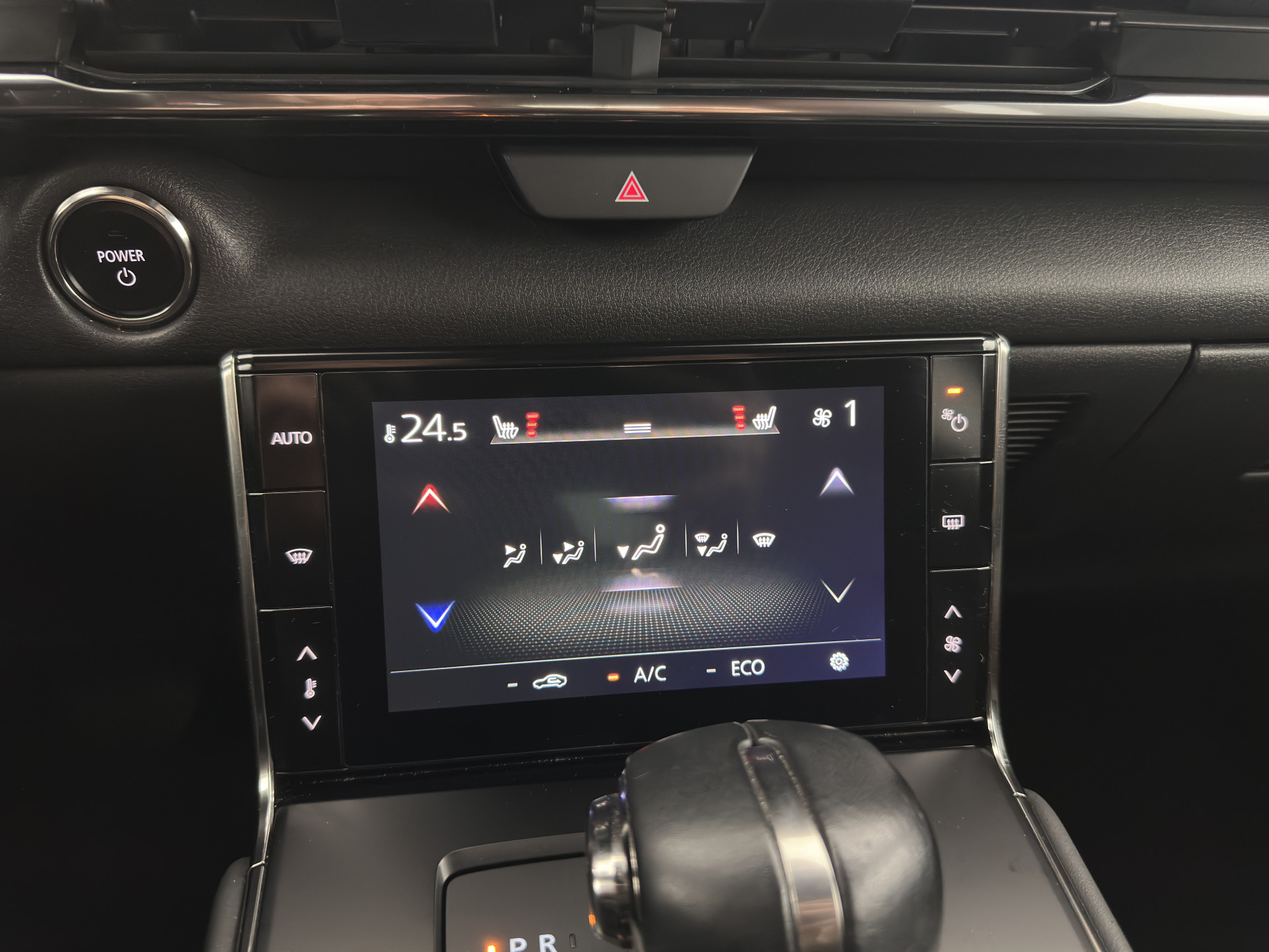 Mazda MX-30 e-SkyActiv 145 First Edition 36 kWh {SOH-92%} (INCL-BTW) Aut.*LEATHER-MICROFIBRE | FULL-LED | NAVI-FULLMAP | KEYLESS | BLIND-SPOT |  ADAPTIVE-CRUISE | HEAD-UP | CAMERA | DIGI-COCKPIT | MEMORY-PACK | SHIFT-PADDLES | 18"ALU*