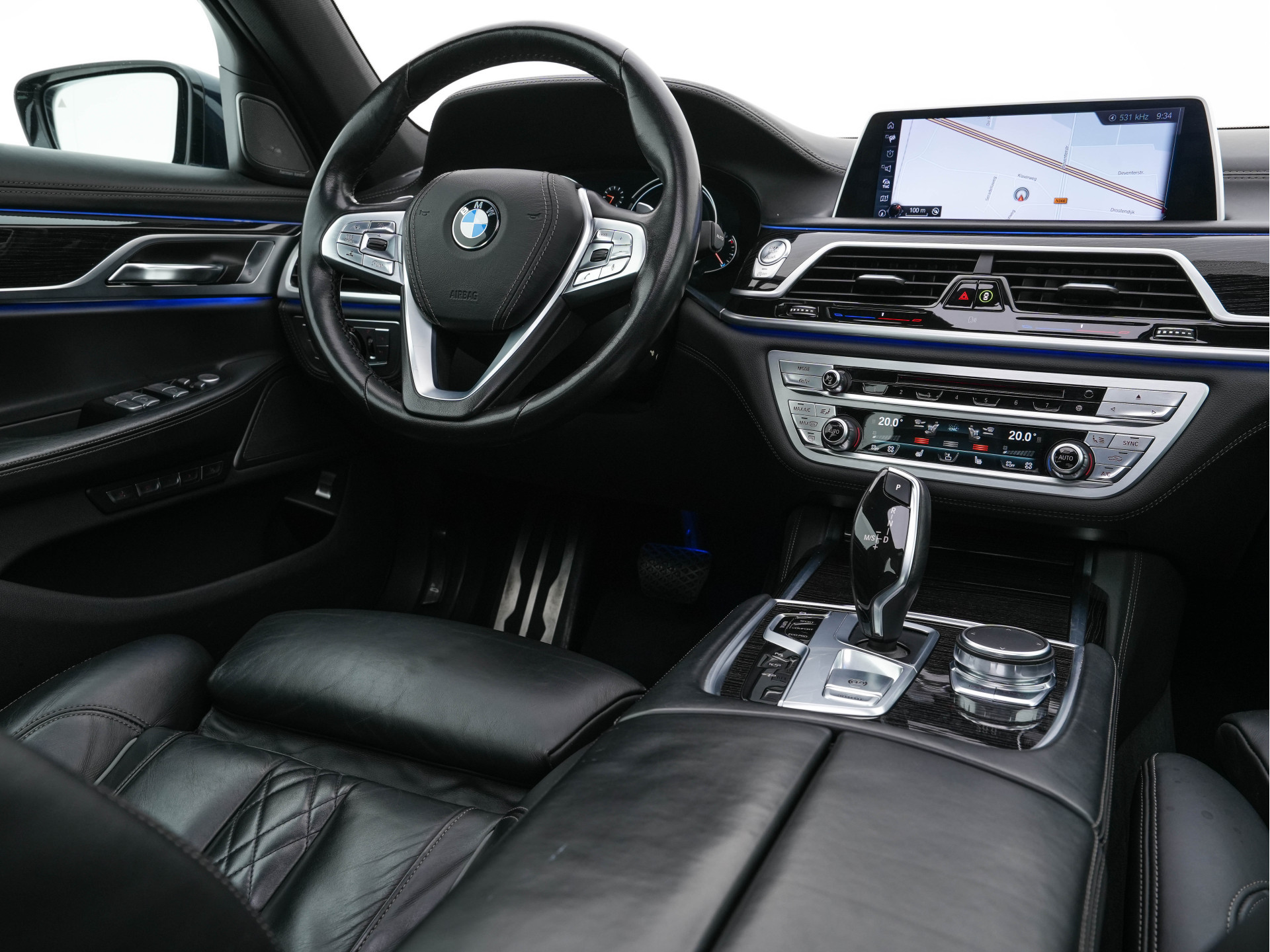 BMW 7-serie 750i Long M-Aerodynamic xDrive High Executive Aut. *PANO | DESIGN-LEATHER | LASER-LED | SOFTCLOSE |TOPVIEW | HARMAN/KARDON-SOUND | MEMORY-PACK | NAVI-FULLMAP | KEYLESS | ADAPTIVE-CRUISE | HEAD-UP | MASSAGE/HEATED/COOLED-COMFORT-SEATS | .