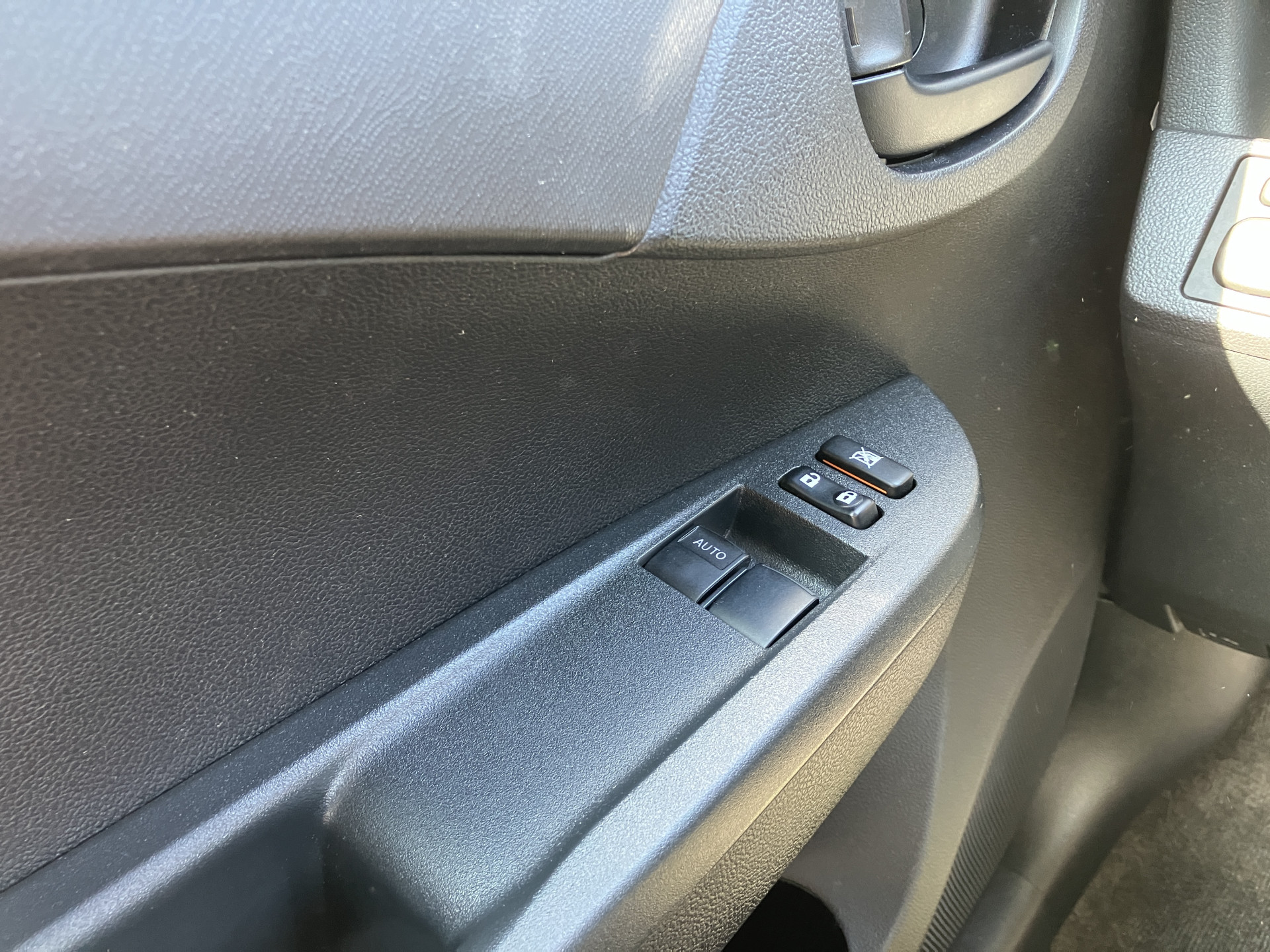 Subaru Trezia 1.4D Comfort | airco | parkeersensoren | elektrisch pakket | hoge zit en instap | garantie