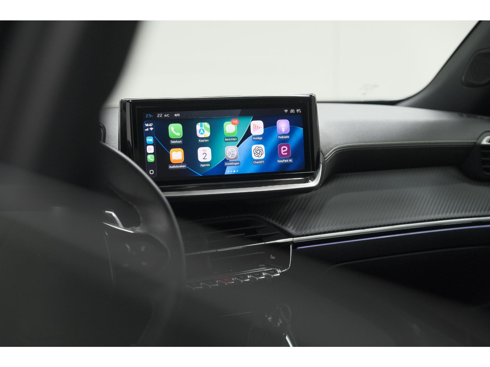 Peugeot 2008 PureTech 130 EAT8 GT | 360 Camera | Adaptieve Cruise Control | Pack Alcantara | Apple Carplay