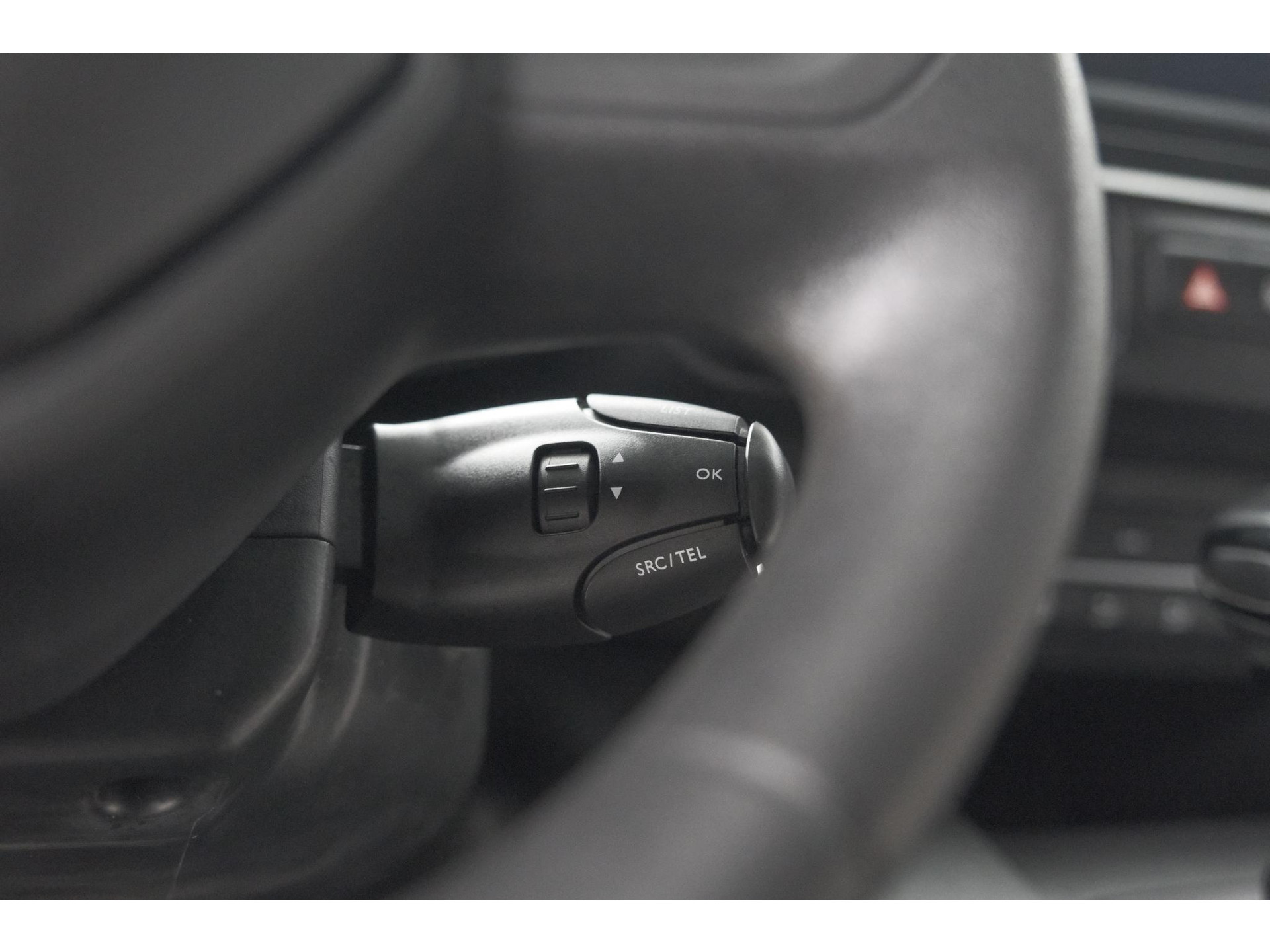 Peugeot Partner 1.5 BlueHDi 100 S&S L1 | Trekhaak | Laadruimte Pakket | Allseason Banden | Cruise Control