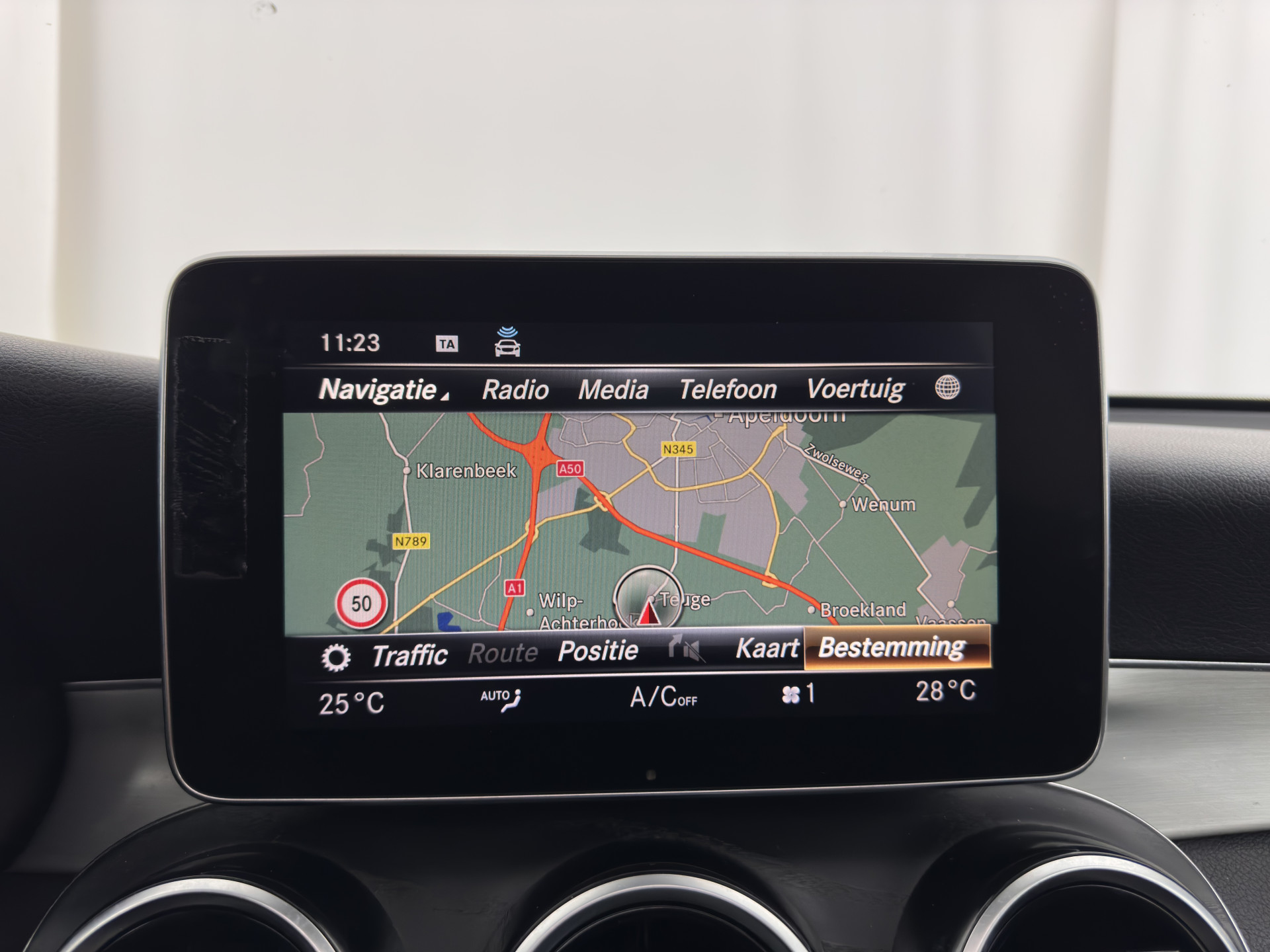 Mercedes-Benz GLC-klasse 220d 4MATIC Premium Plus (INCL-BTW) *PANO | LEATHER | FULL-LED | MEMORY-PACK | TOPVIEW | BLINDSPOT | HEATED-COMFORTSEATS | NAVI-FULLMAP | ECC | PDC | CRUISE | SHIFTPADDLES | TOWBAR | 18''ALU*