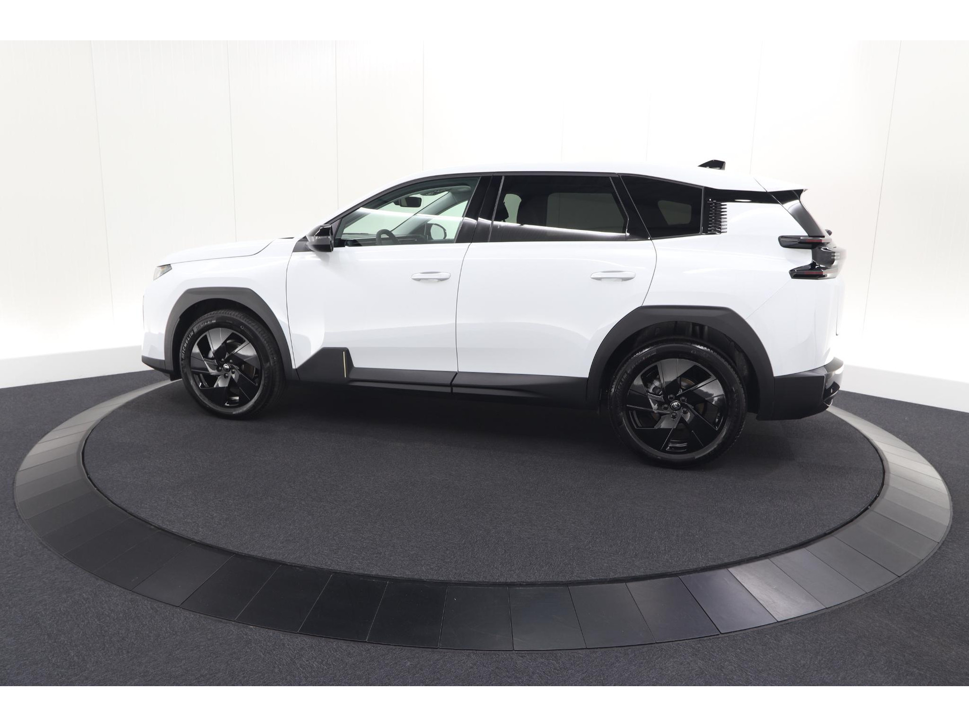 Citroen C5 Aircross 1.2 Hybrid 145 Max | 360 Camera | Adaptieve Cruise Control | Elektrische Kofferklep