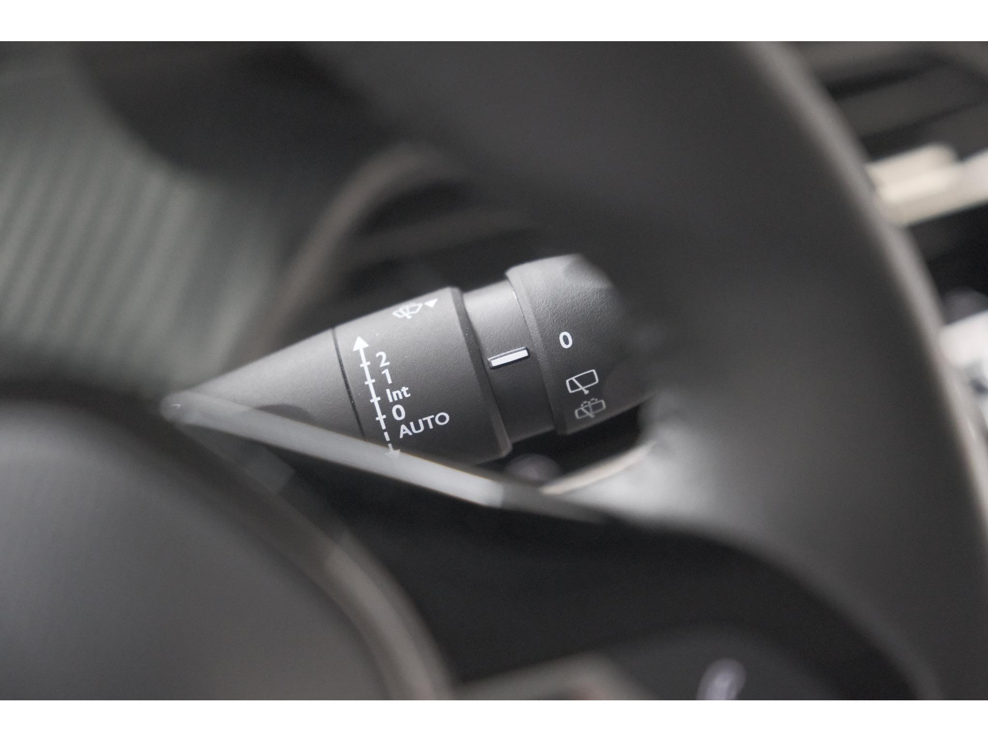 Peugeot 208 PureTech 100 Allure | 360 Camera | Vison Pack | Dodehoekdetectie | Apple Carplay