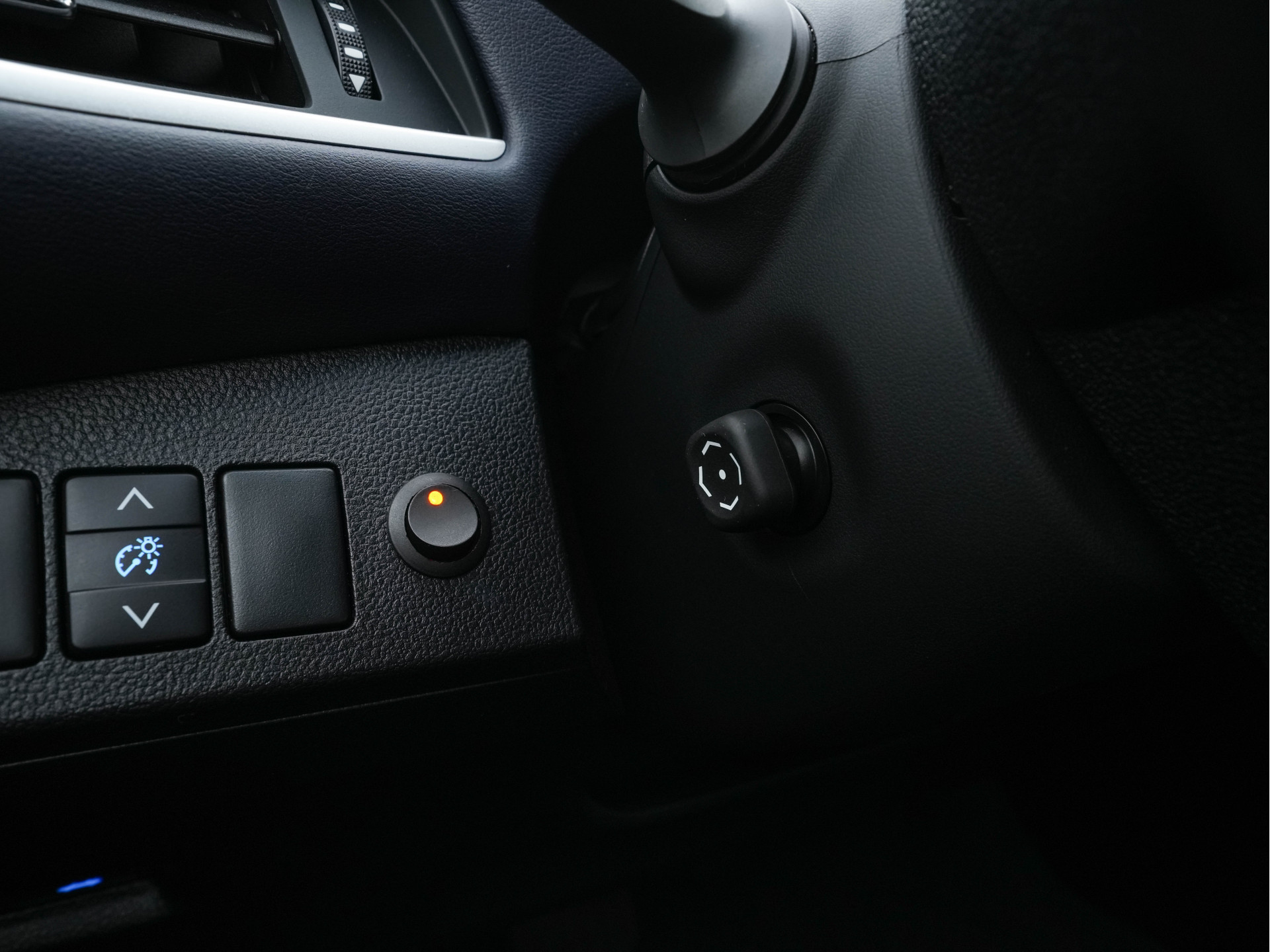 Toyota Mirai FCV Executive [ HYDROGEN ] Aut. *LEATHER | FULL-LED | JBL-SOUNDSYSTEM | CAMERA | KEYLESS | MEMORY-PACK | ADAPTIVE-CRUISE | BLIND-SPOT |  DAB | NAVI-FULLMAP | KEYLESS | DIGI-COCKPIT | COMFORTSEATS | LANE-ASSIST |