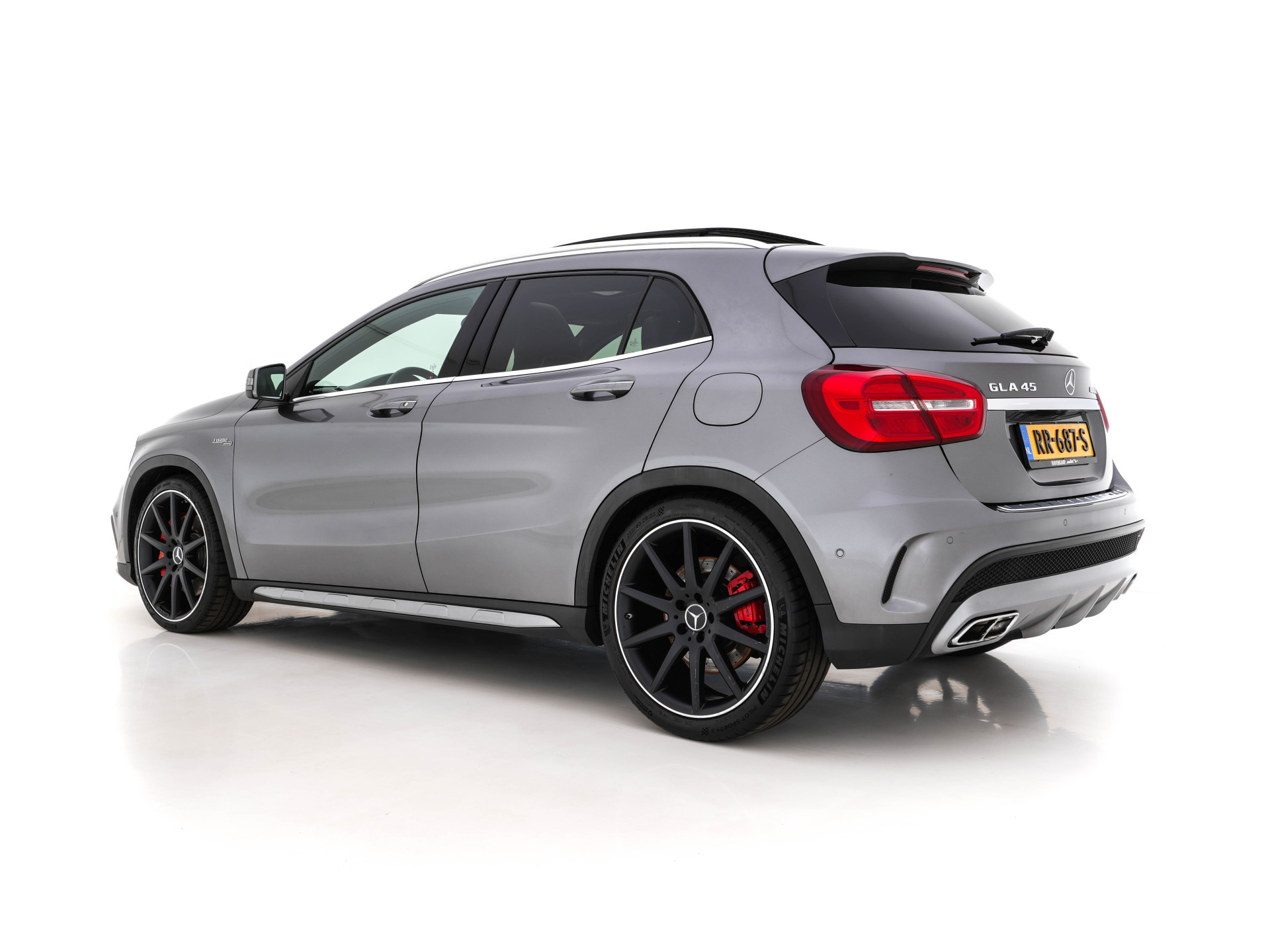 Mercedes-Benz GLA-klasse AMG 45 4MATIC *PANO | XENON | LEATHER-ALCANTARA | MEMORY-PACK | HARMAN/KARDON-AUDIO | KEYLESS |  CAMERA | SPORT-SEATS | HEATED-SEATS | NAVI-FULLMAP | SHIFT-PADDLES  | ECC | PDC | CRUISE | 20''ALU*