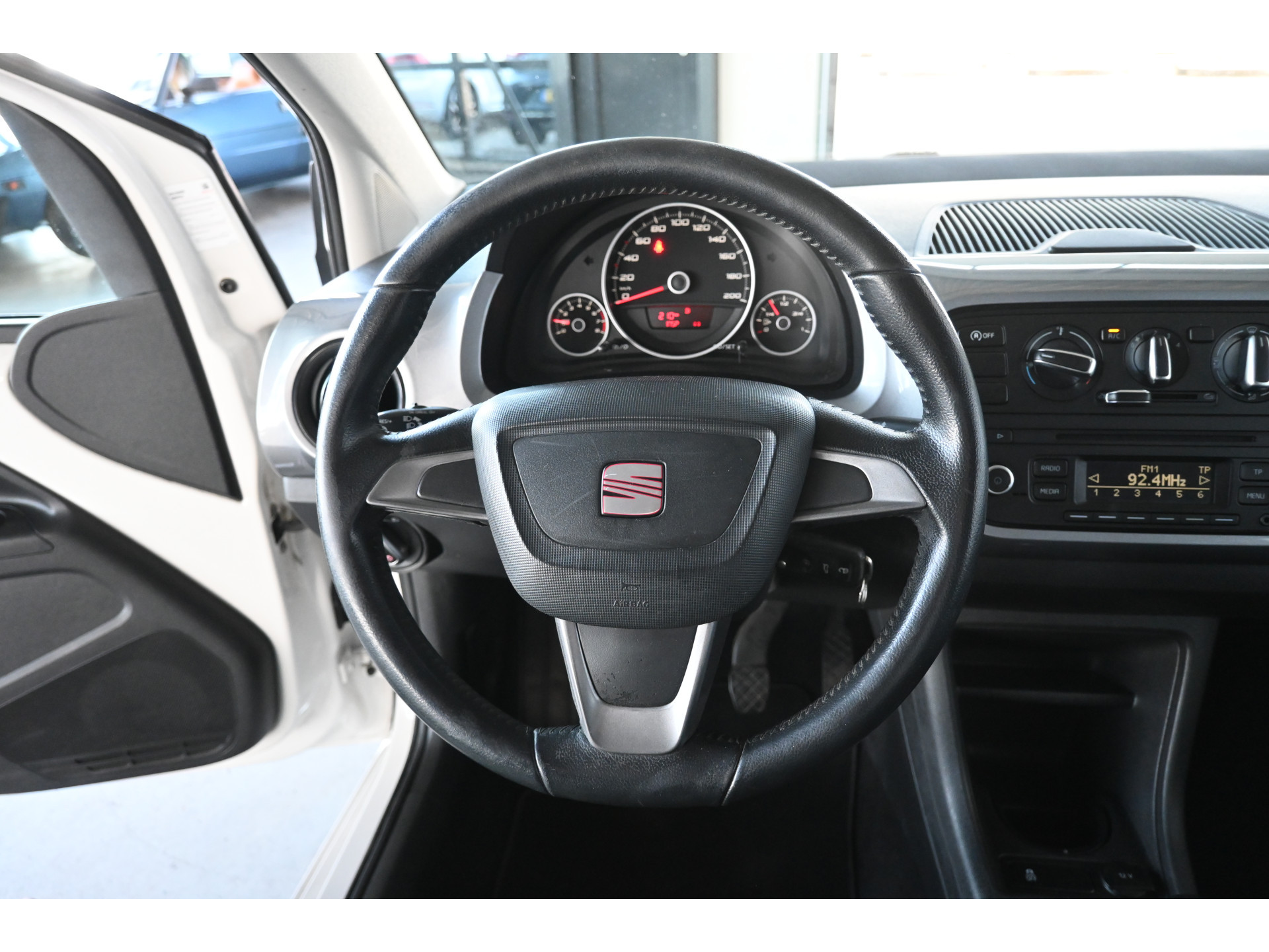 SEAT Mii 1.0 Style Sport Airco Cruise Control All in Prijs! Inruil Mogelijk!