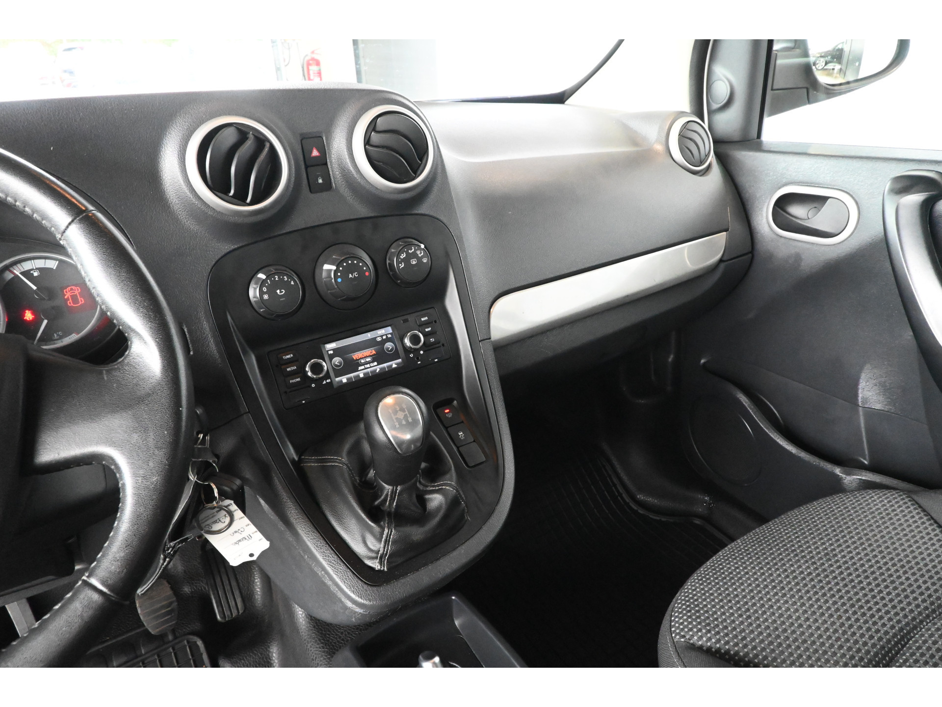 Mercedes-Benz Citan 108 CDI BlueEFFICIENCY Airco Navigatie Trekhaak Rijklaarprijs! Inruil Mogelijk!