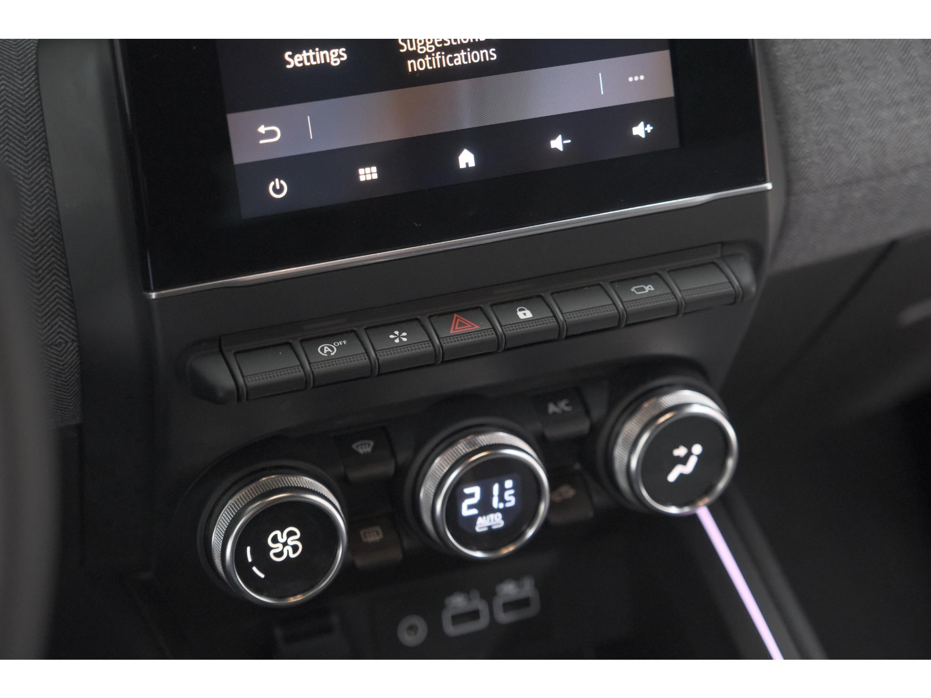 Renault Clio TCe 90 GPF Techno | 360 Camera | Adaptieve Cruise Control | 9.3 Inch Groot Scherm