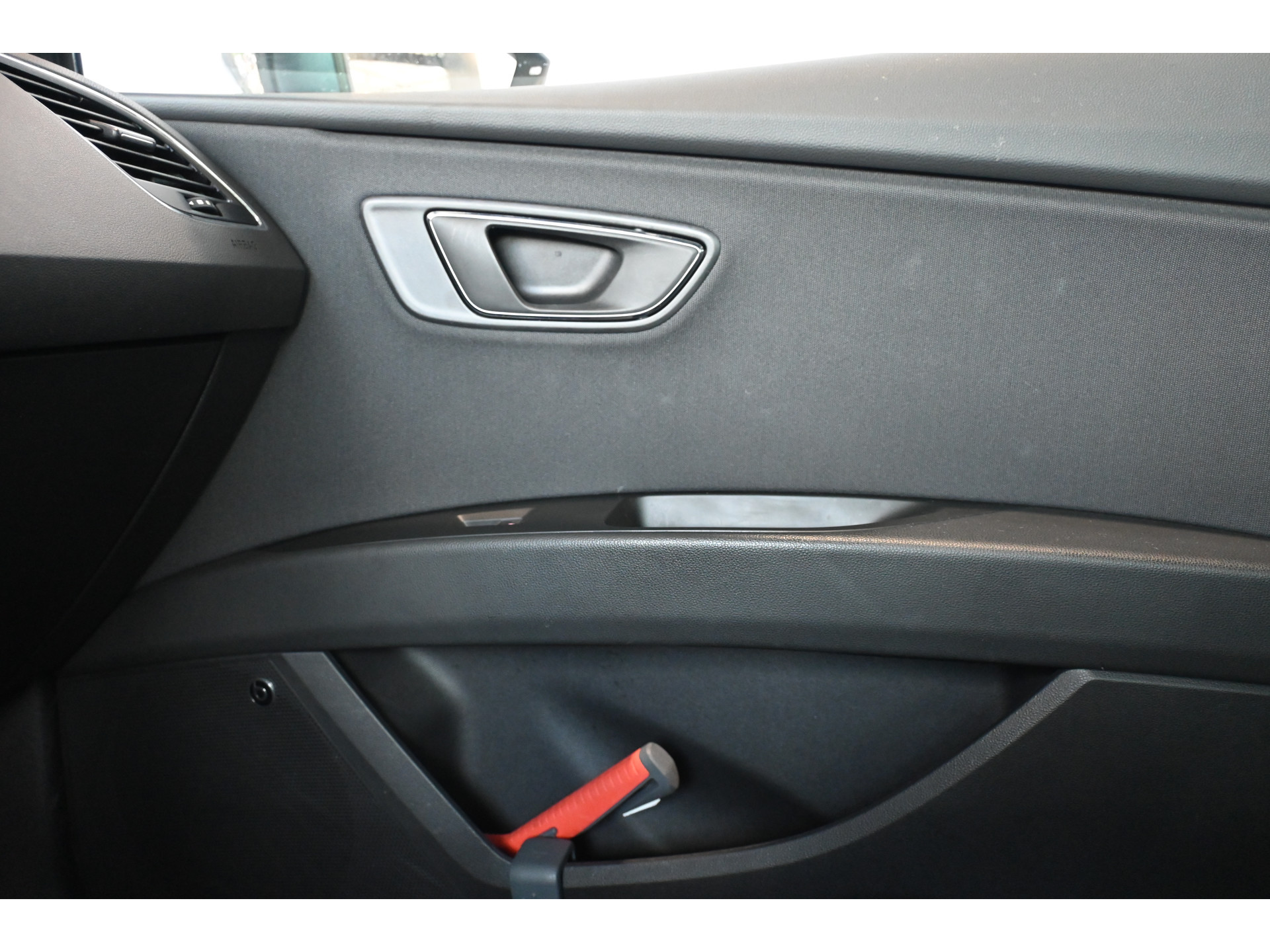 SEAT Leon ST 1.0 TSI FR Ultimate Edition Clima Navigatie Stoelverwarming Rijklaarprijs Inruil Mogelijk!