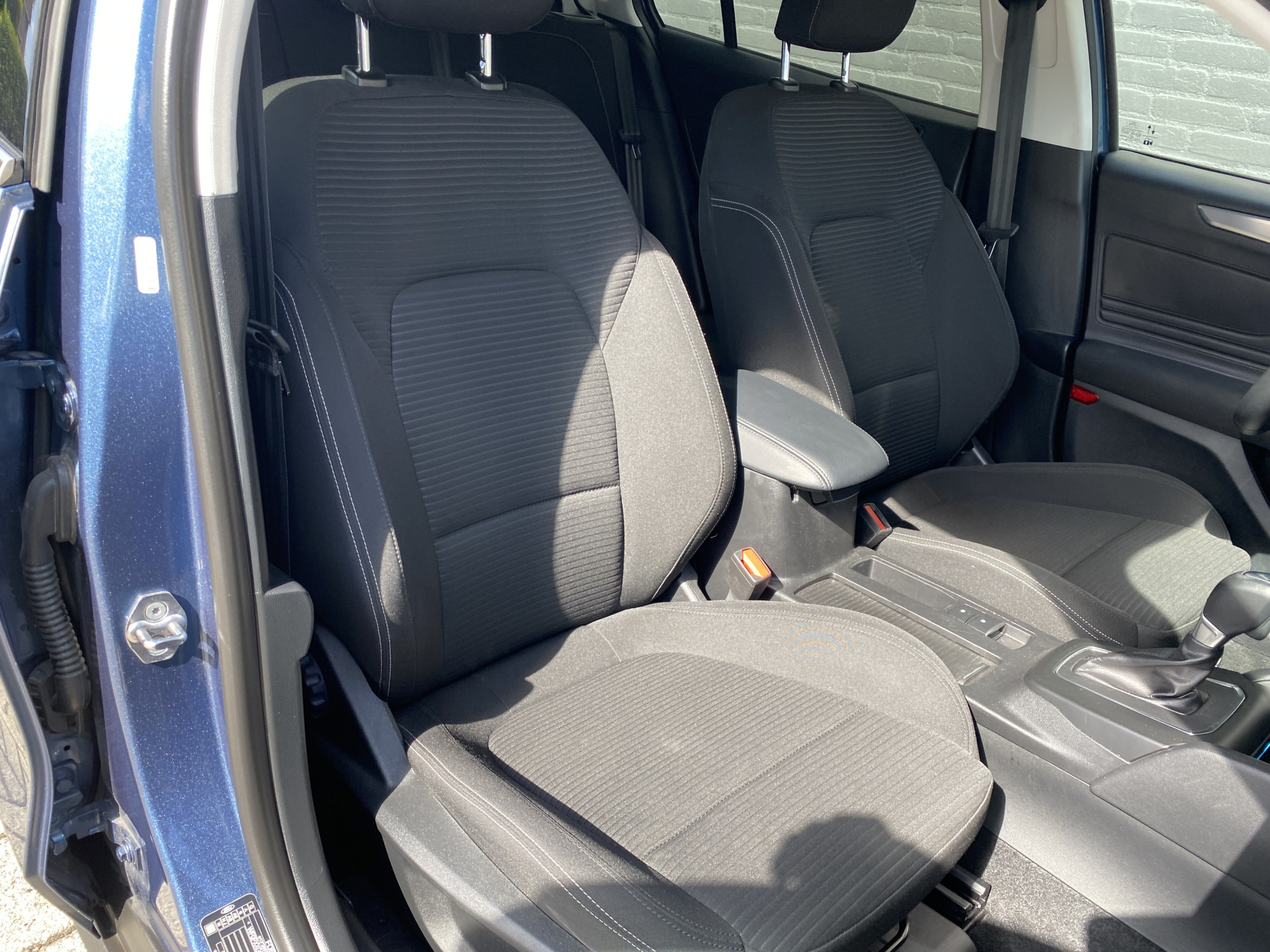 Ford Focus Wagon 1.0 EcoBoost Hybrid 155 pk Titanium AUT. | 1e eigenaar | dealer onderh. | navigatie | cruise control | BTW auto