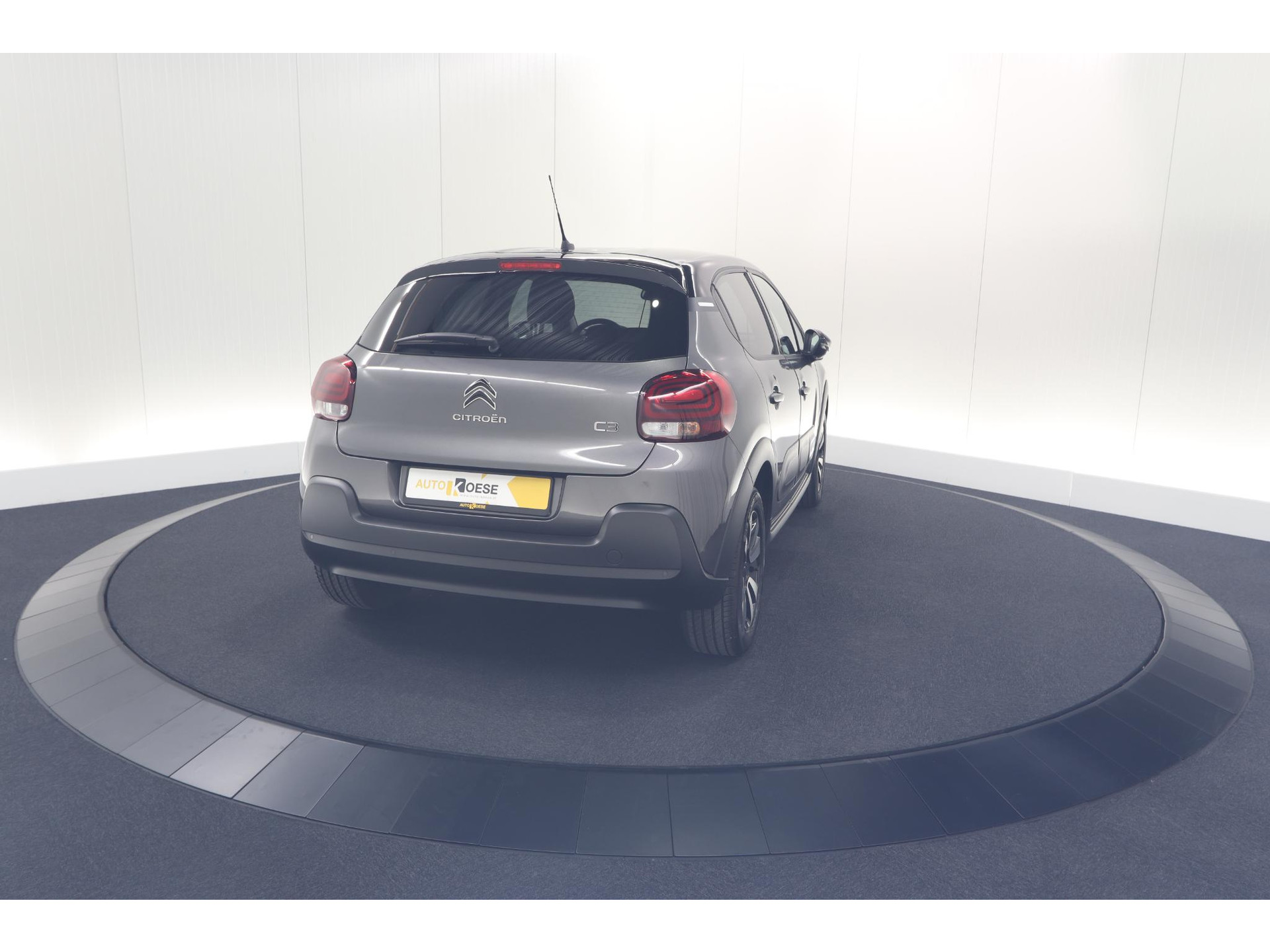 Citroen C3 PureTech 82 Feel Edition | Apple Carplay | Parkeersensoren | Navigatie | Climate Control | 16 Inch Velgen