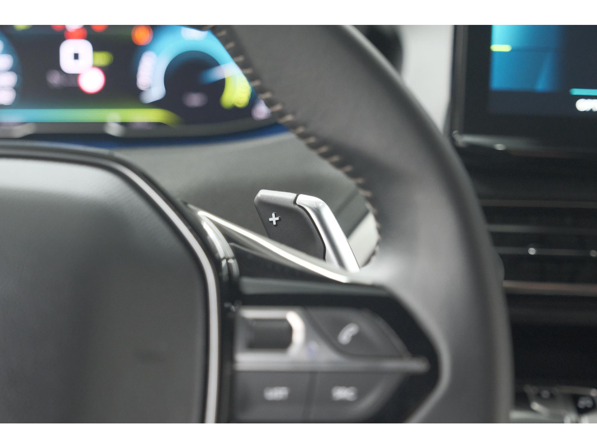 Peugeot 3008 1.6 HYbrid 225 Allure Pack Business | Camera | Navigatie | Apple Carplay | Parkeersensoren