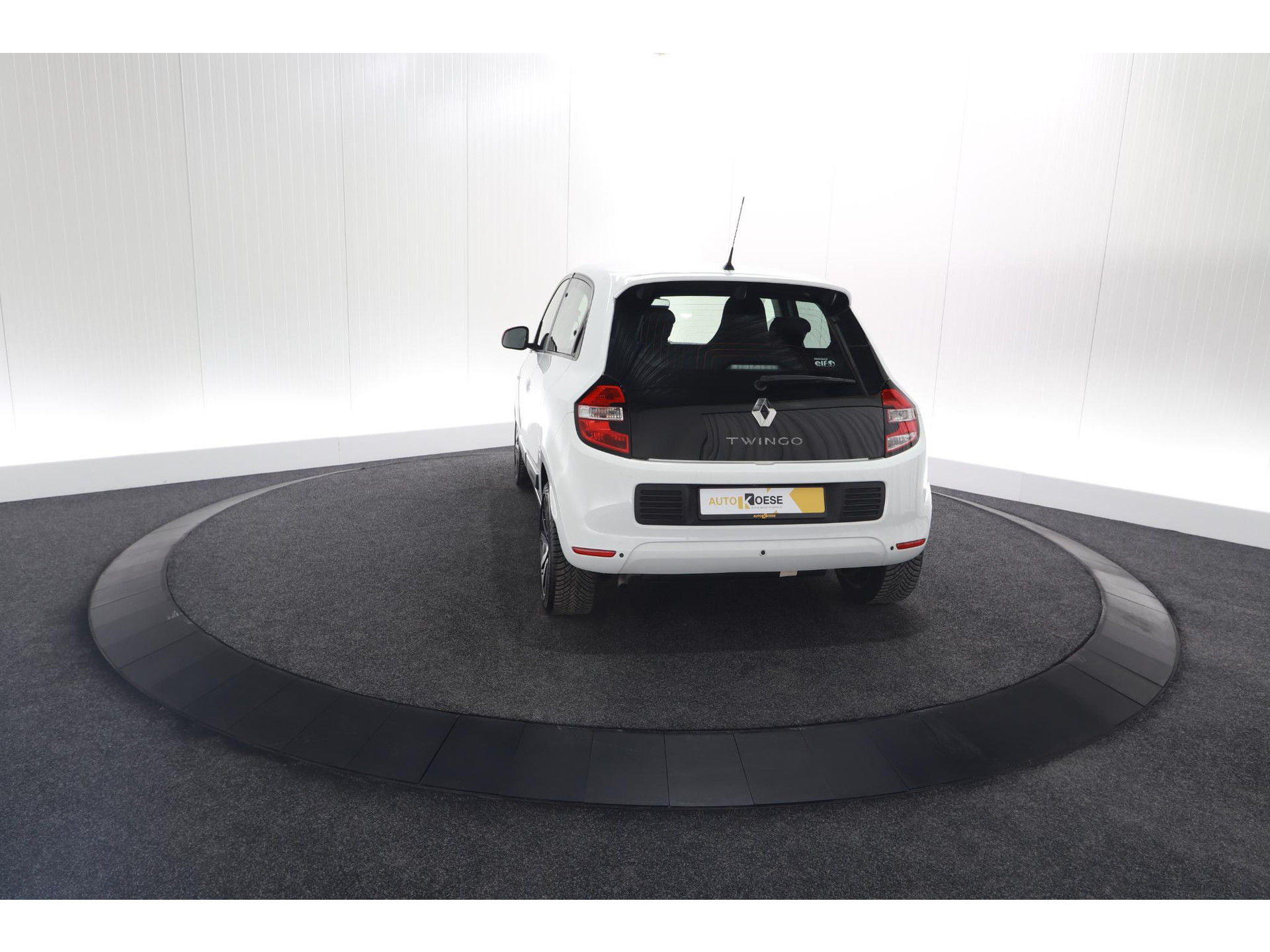 Renault Twingo 1.0 SCe Intens | Camera | Navigatie | Climate Control | Parkeersensoren