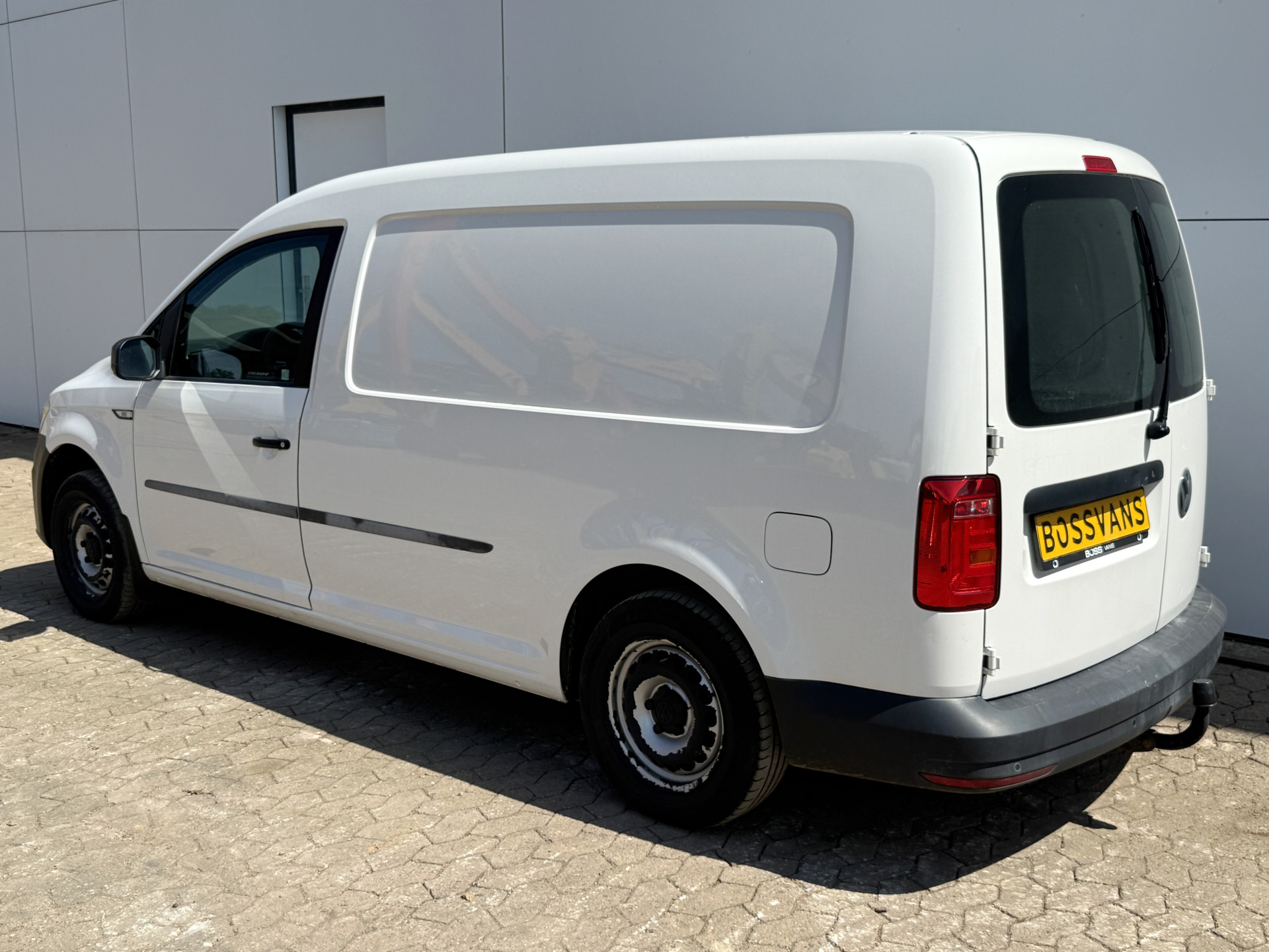 Volkswagen e-Caddy 37kWh 113PK L2H1 Elektrisch Caddy ABT Maxi 37,3kWh 159km WLTP Trekhaak Airco Stoelverwarming Parkeersensoren