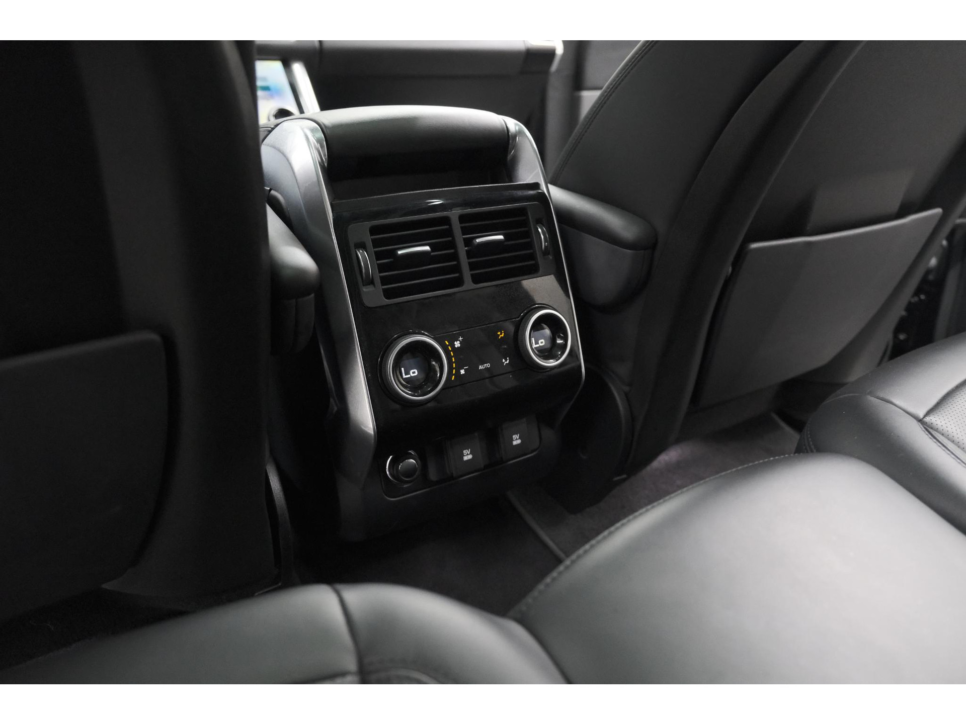 Land Rover Range Rover Sport 3.0 SDV6 HSE Dynamic 3500kg trekgewicht - BTW - Zwart/Zwart