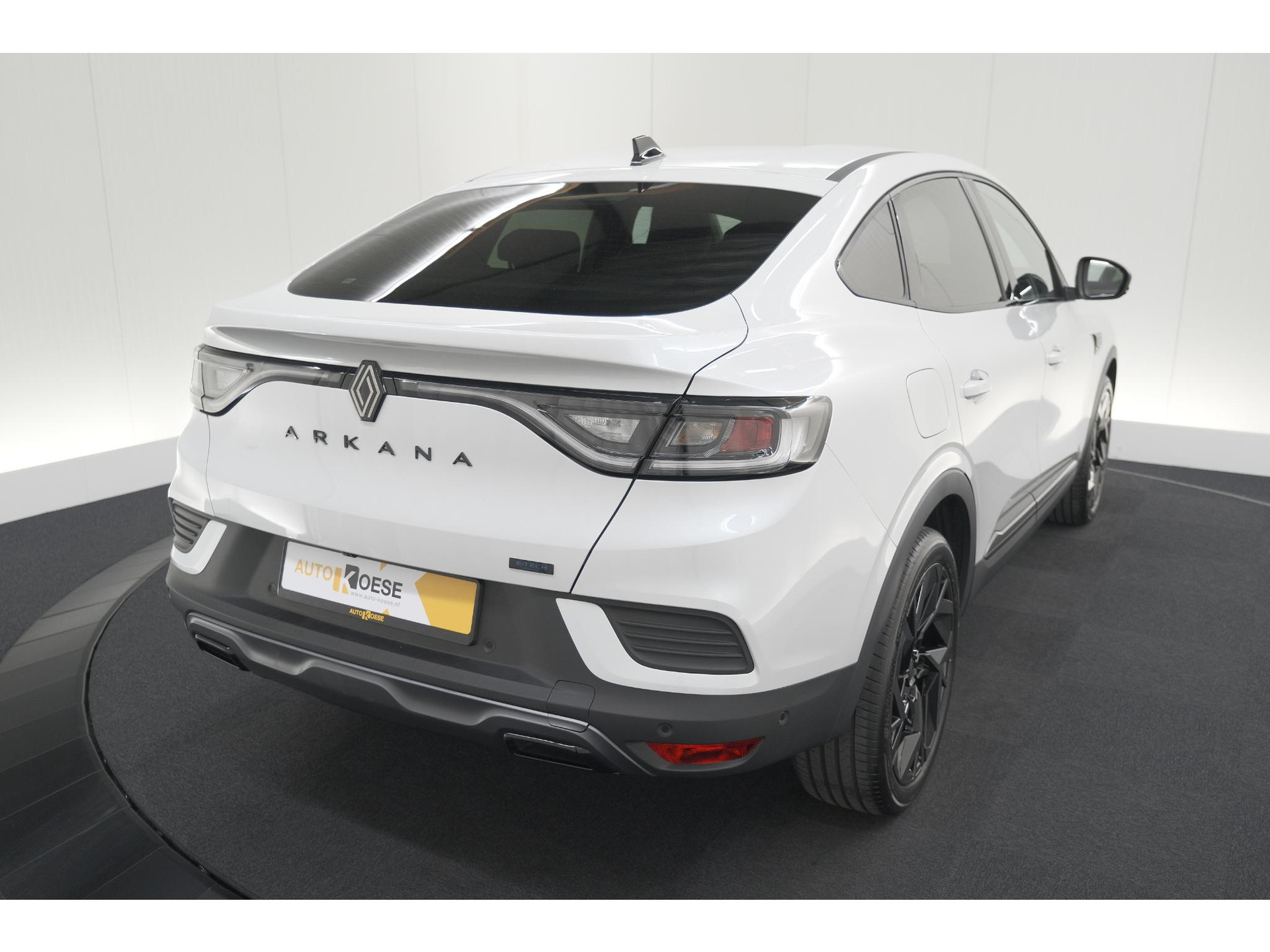 Renault Arkana 1.6 E-Tech hybrid 145 Esprit Alpine | 360 Camera | Adaptieve Cruise Control | Pack Winter | Dodehoekdetectie