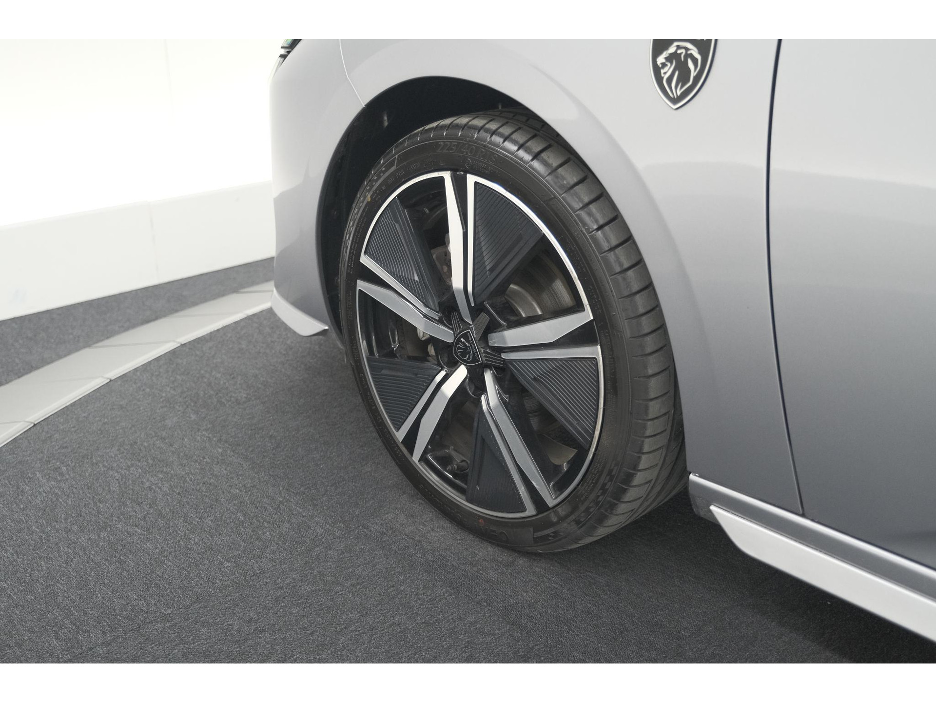 Peugeot 308 SW 1.2 Hybrid 136 e-DCS6 GT | Camera | Adaptieve Cruise Control | Apple Carplay