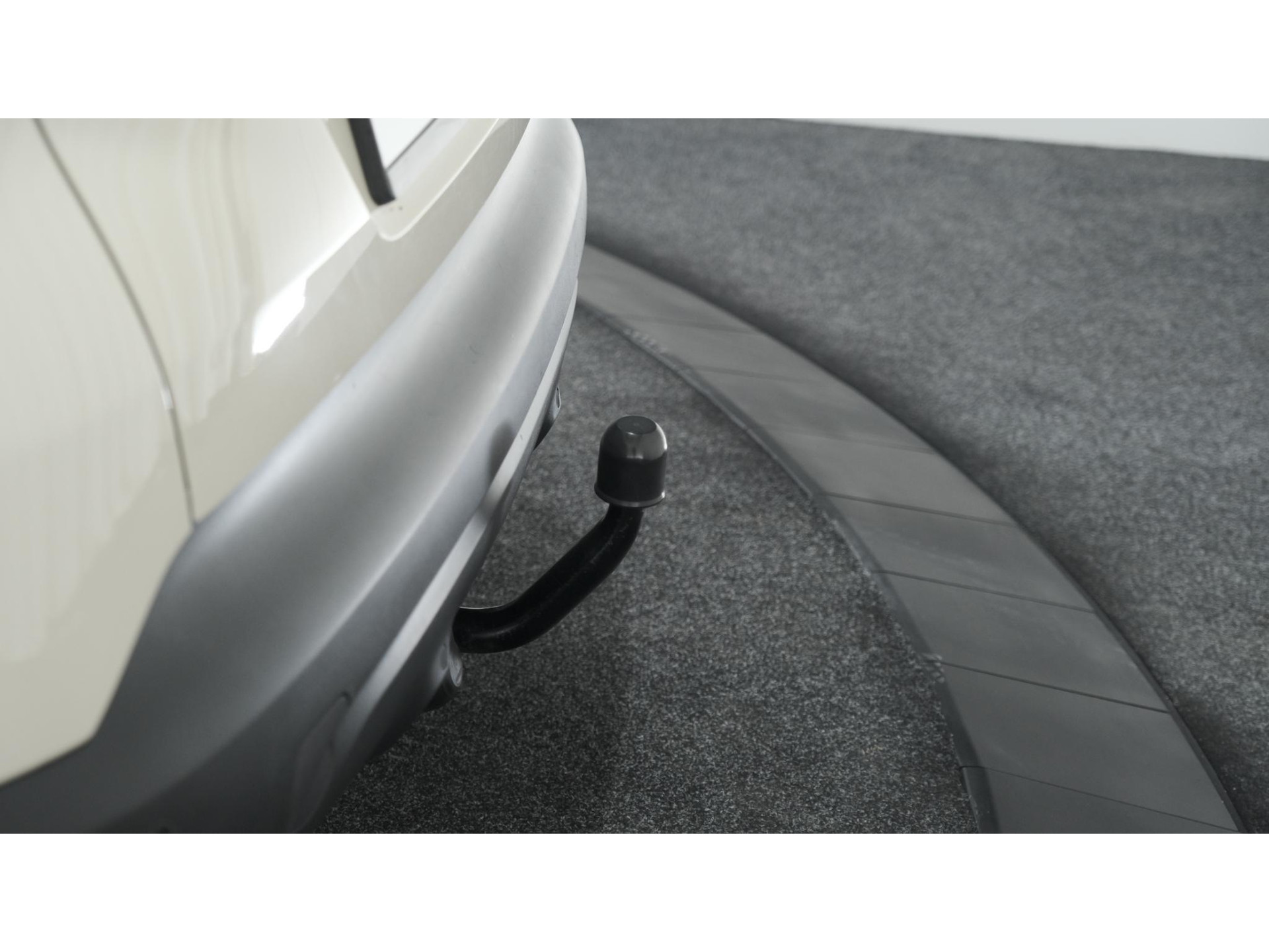 Renault Captur TCe 120 Dynamique | Trekhaak | Camera | R-Link Navigatie | Parkeersensoren