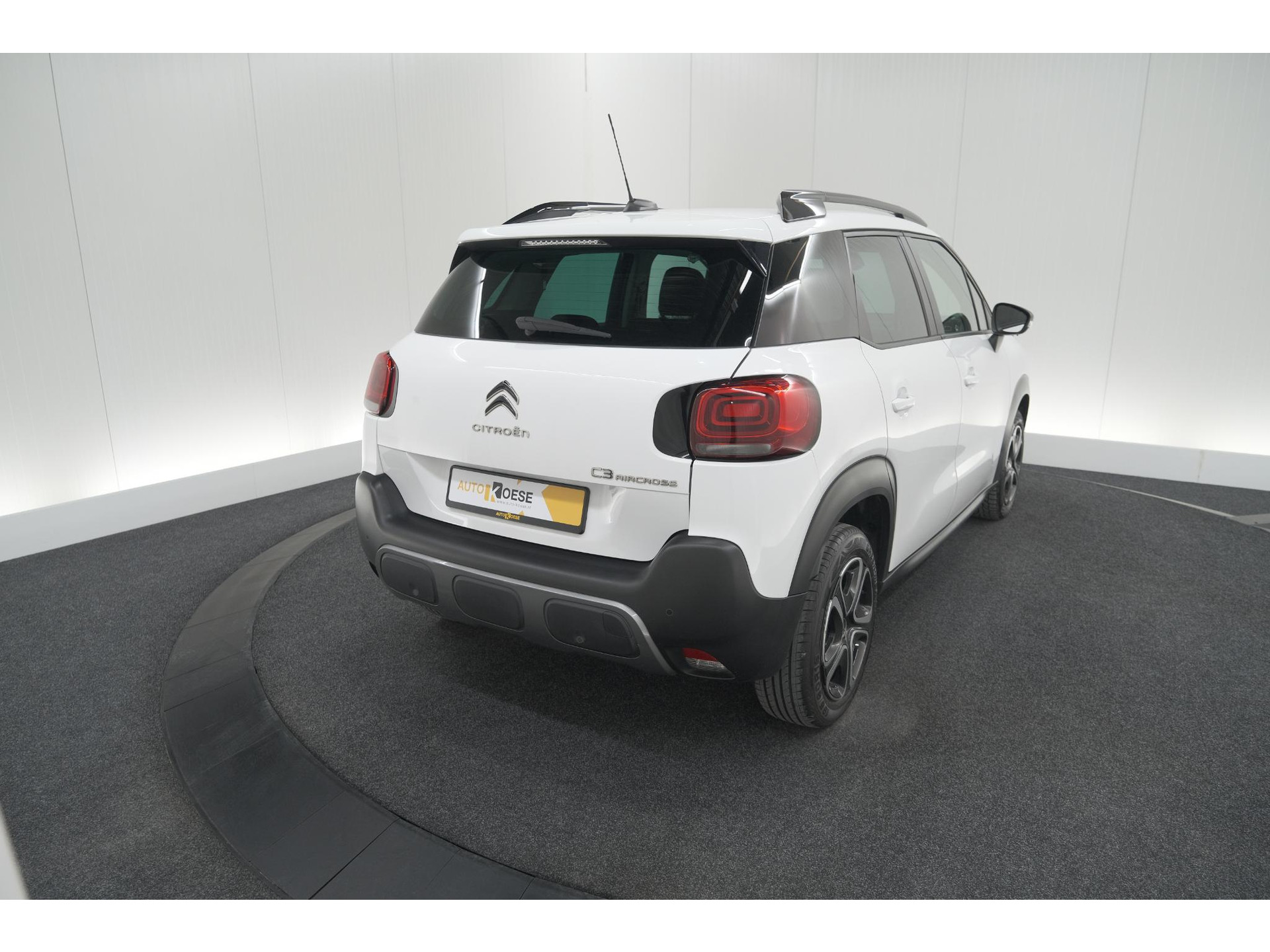 Citroen C3 Aircross PureTech 110 Feel | Navigatie | Parkeersensoren | Climate Control | Apple Carplay